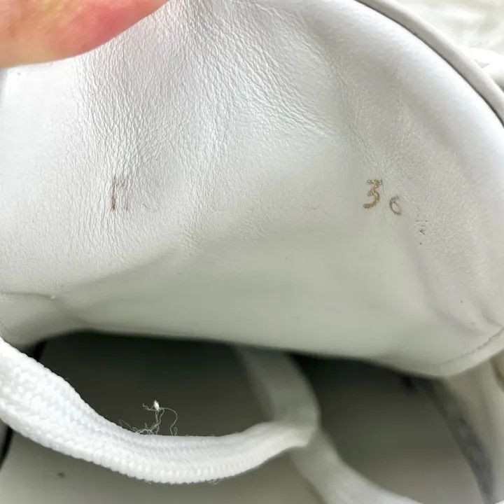 Louis Vuitton Louis Vuitton Stylish White Low-Top Sneakers -2508 Size US 6 / IT 36 - 8 Thumbnail