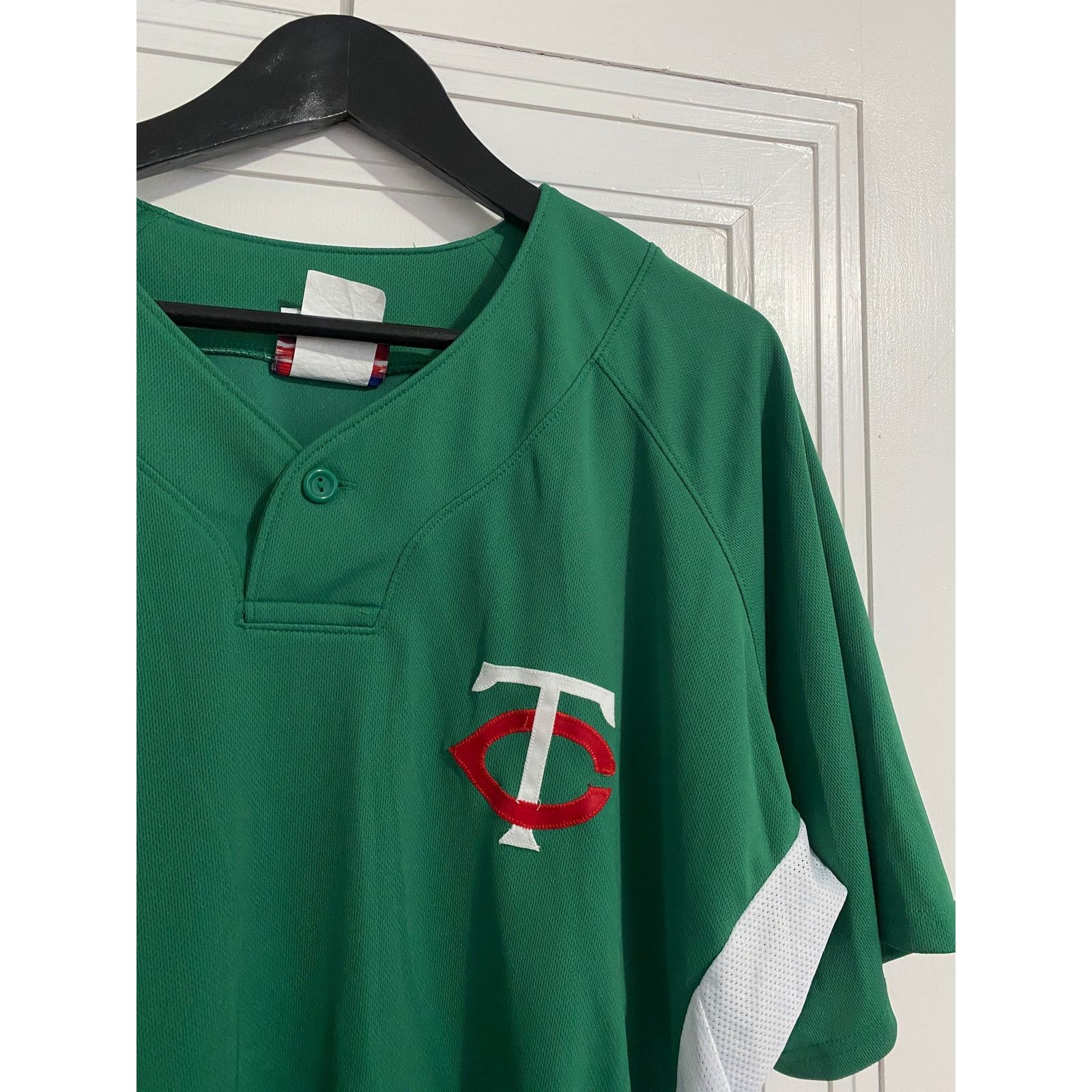 Majestic Minnesota Twins Green Baseball Jersey Size Large Size US L / EU 52-54 / 3 - 2 Thumbnail