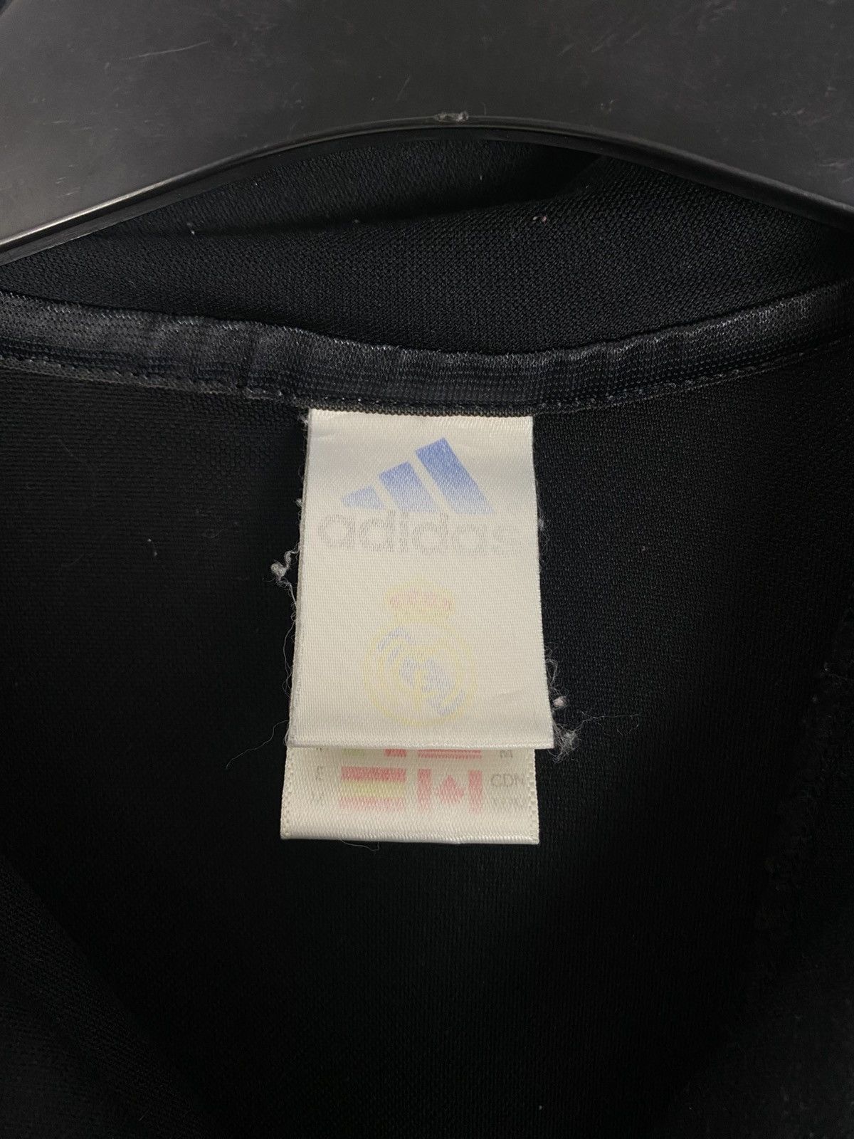 Adidas Real Madrid x Adidas 2001 2002 01/02 Away kit champions Size US M / EU 48-50 / 2 - 4 Thumbnail