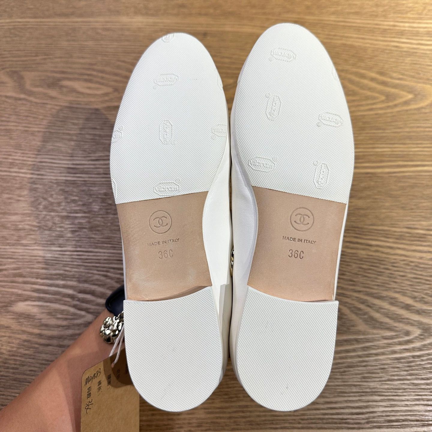 Chanel Chanel may883 Pearl Logo Pendant Pumps 36C Size US 5.5 / IT 35.5 - 5 Thumbnail