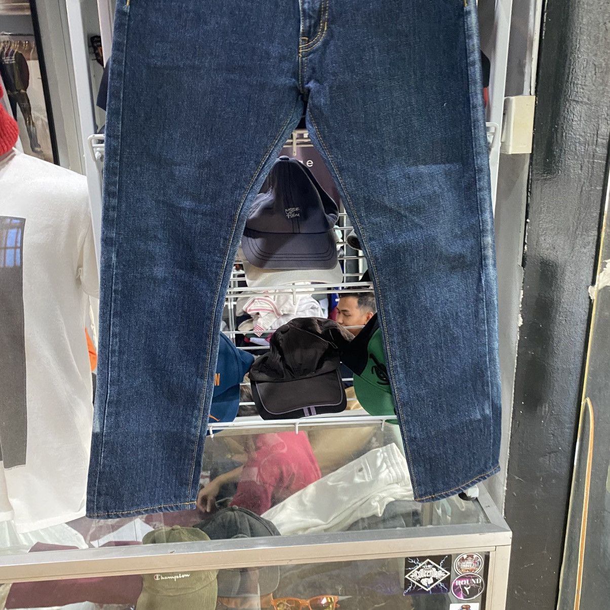 Tommy Hilfiger × Vintage Crazy vintage y2k Custom blue wash jeans grunge essential! Size US 32 / EU 48 - 9 Thumbnail