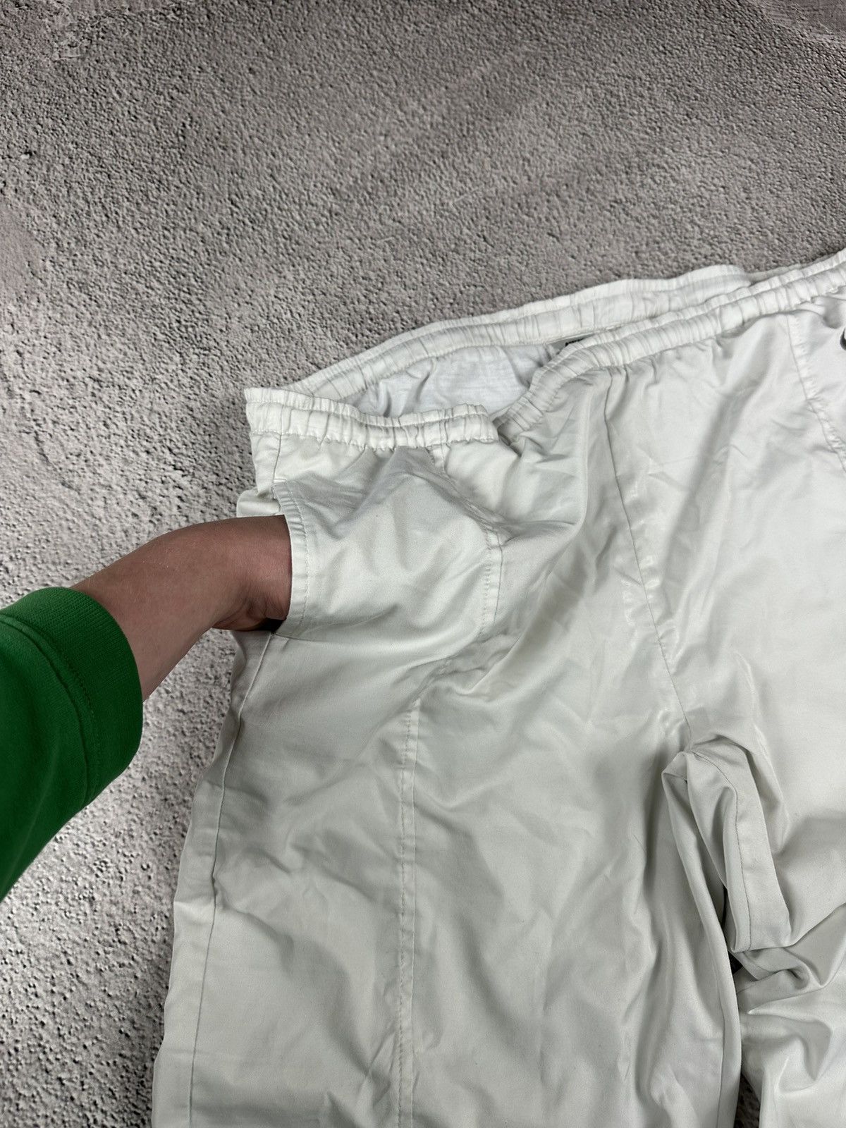Nike Vintage Nike Trackpants Y2K Nylon Drill Baggy Style Size US 36 / EU 52 - 5 Thumbnail