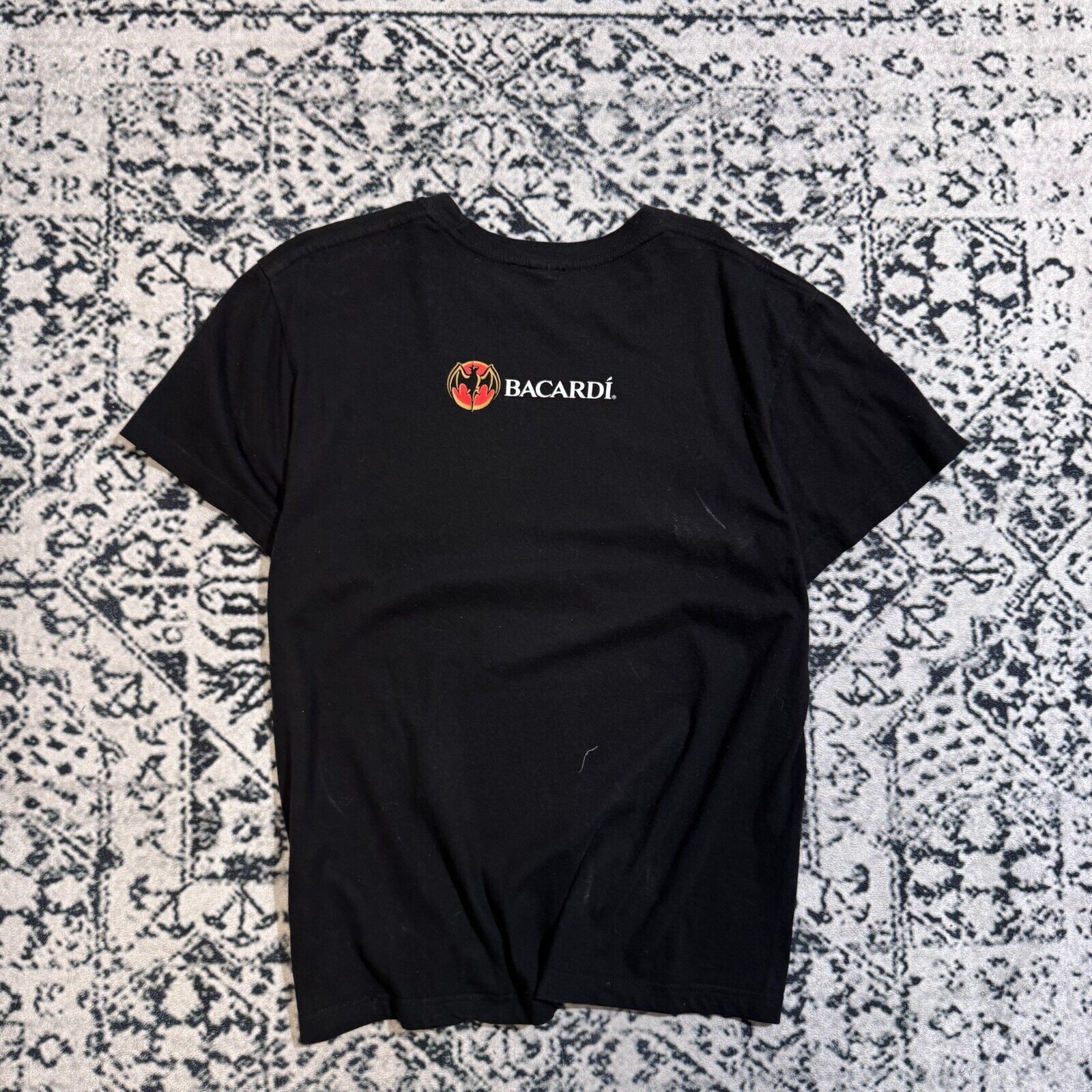 Vintage Vintage Bacardi Unisex Black Cotton T-Shirt Size L Y2K 90s Size US L / EU 52-54 / 3 - 7 Thumbnail