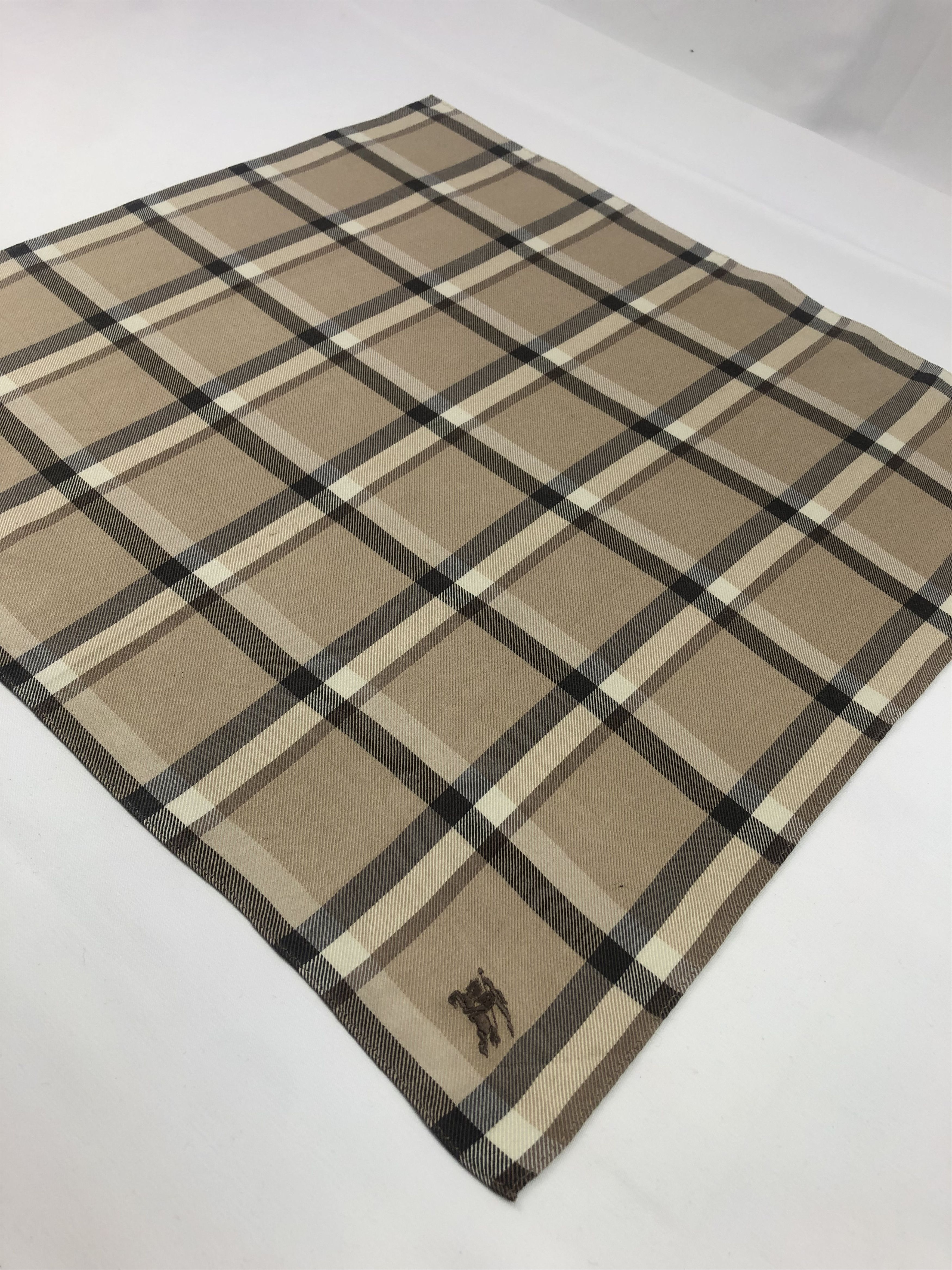Burberry Burberry Handkerchief / Bandana / Neckerchief / Headscarf Size ONE SIZE - 4 Thumbnail