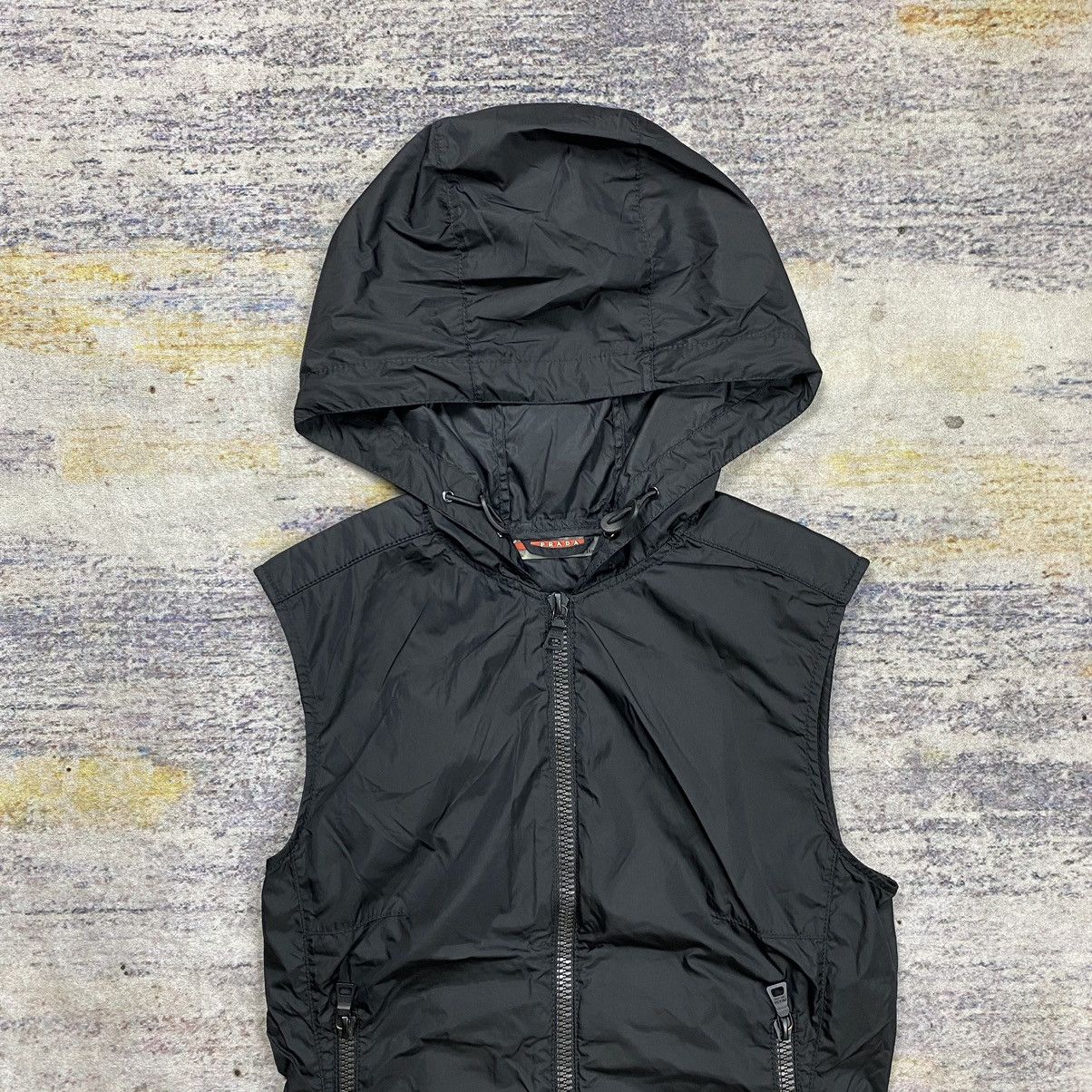 Prada Prada hooded vest Size XS / US 0-2 / IT 36-38 - 4 Thumbnail