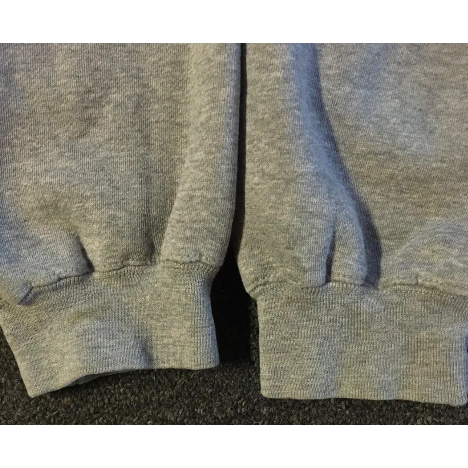 Vintage VINTAGE Shortys Skateboards Hoodie Shirt Men XS Gray Boxy Alphanumeric Tom Penny Muska Y2K 90s Gloves? Size US XS / EU 42 / 0 - 3 Thumbnail