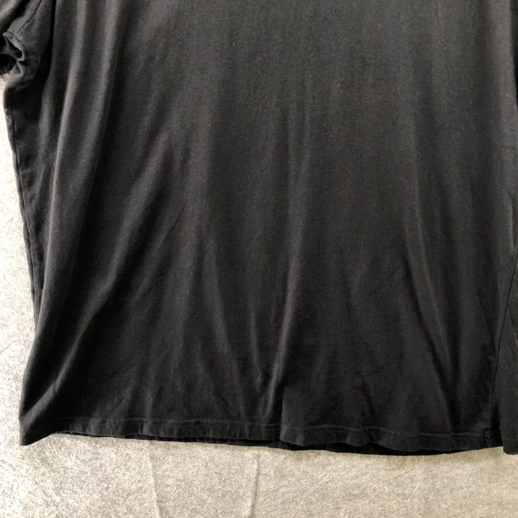 Tommy Hilfiger Tommy Hilfiger T Shirt Mens L Black Short Sleeve Crewneck Cotton Logo Size US L / EU 52-54 / 3 - 4 Thumbnail