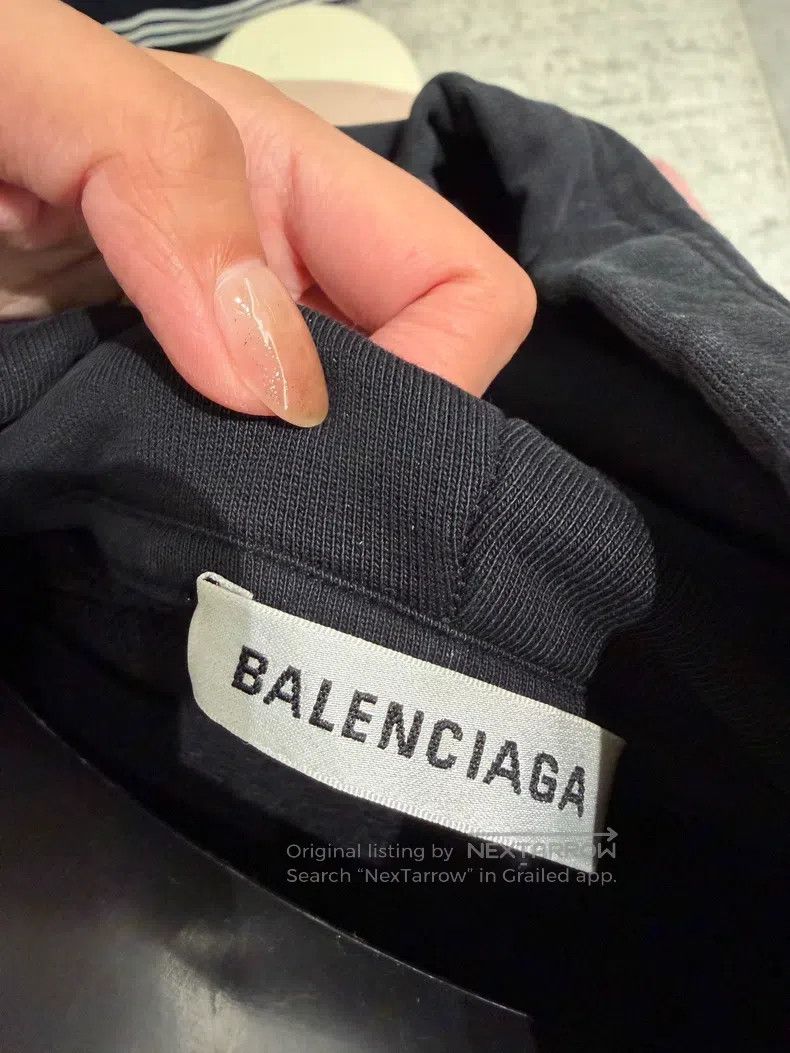 Balenciaga Balenciaga Back letter hoodie Size US S / EU 44-46 / 1 - 7 Thumbnail