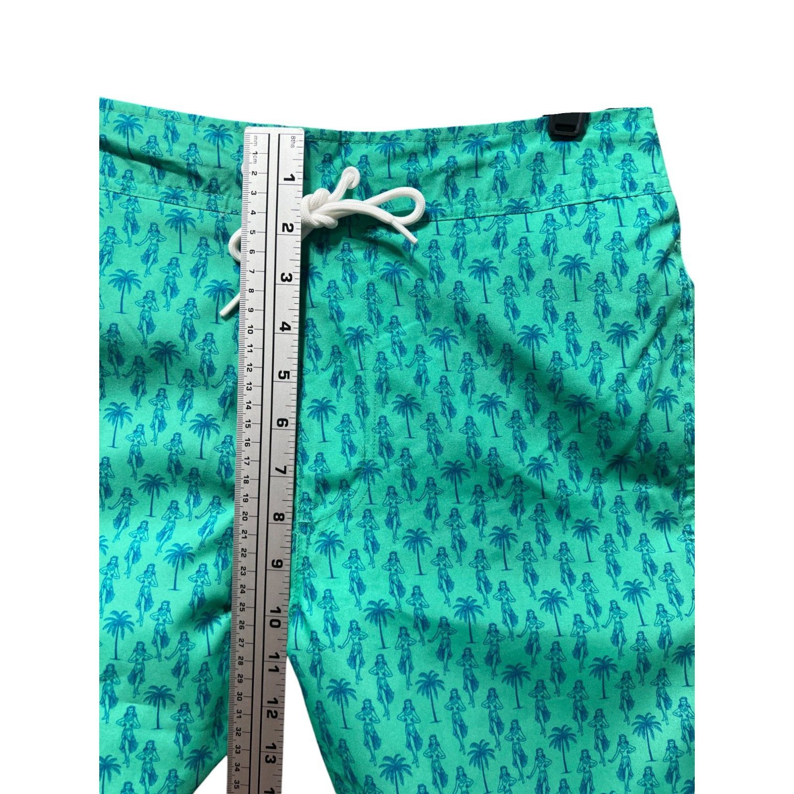 Other St. John's Bay - Men's Board Shorts - 9" Inseam - Green Hula Size ONE SIZE - 8 Thumbnail