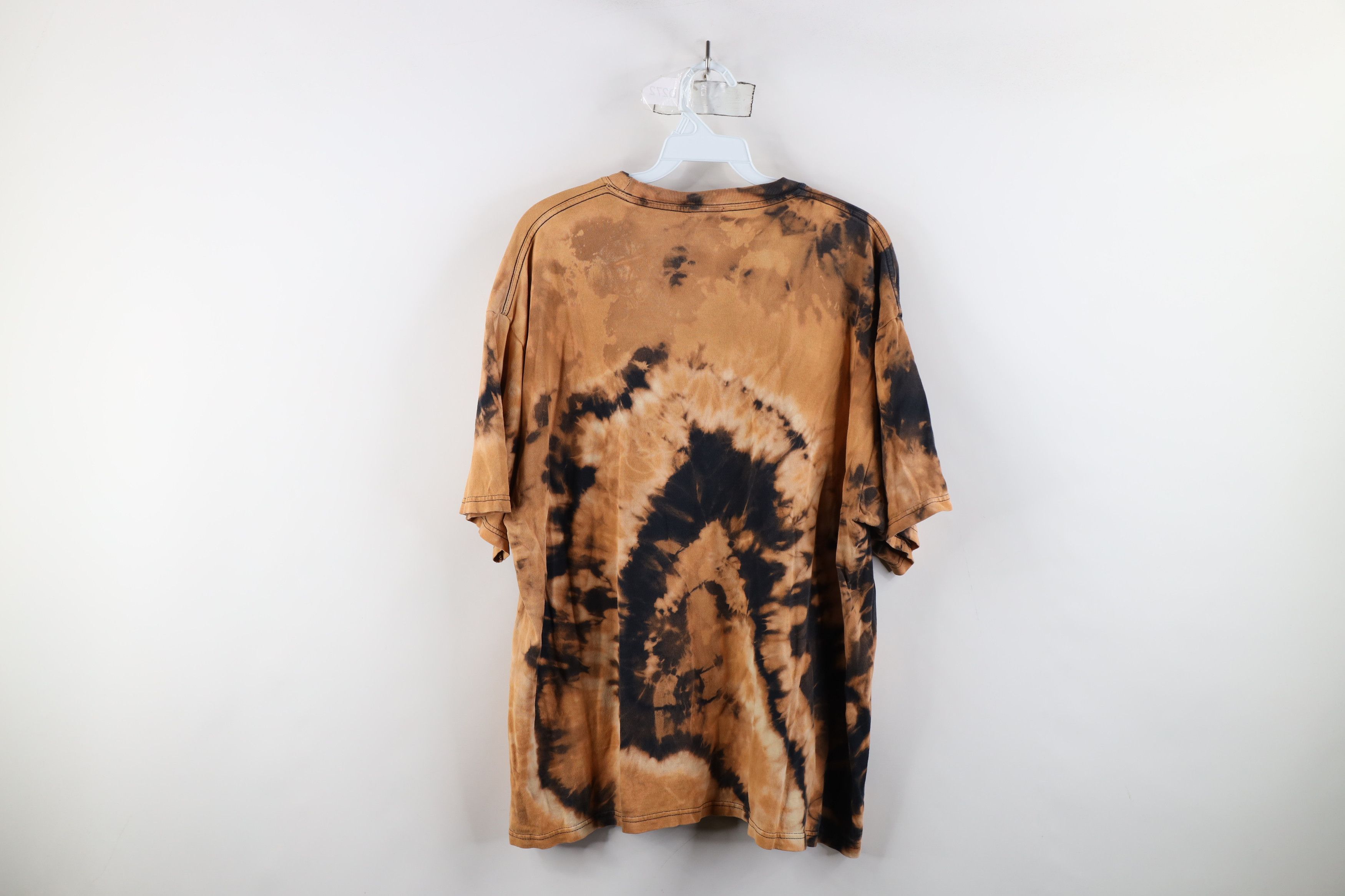 Vintage Vintage DC Comics Wash Batman Symbol Short Sleeve T-Shirt Size US XL / EU 56 / 4 - 12 Thumbnail