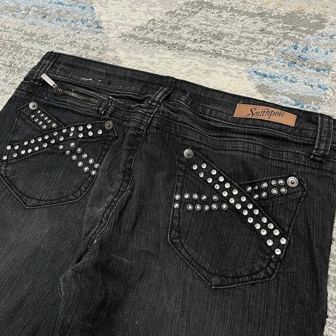 Southpole Southpole Y2K Bedazzled Bleach Black Denim Capri Pants Size 36" / US 14 / IT 50 - 3 Thumbnail