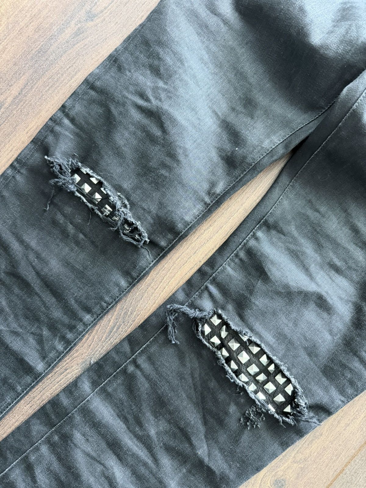 Saint Laurent Paris saint laurent black studded knees Size US 30 / EU 46 - 2 Thumbnail