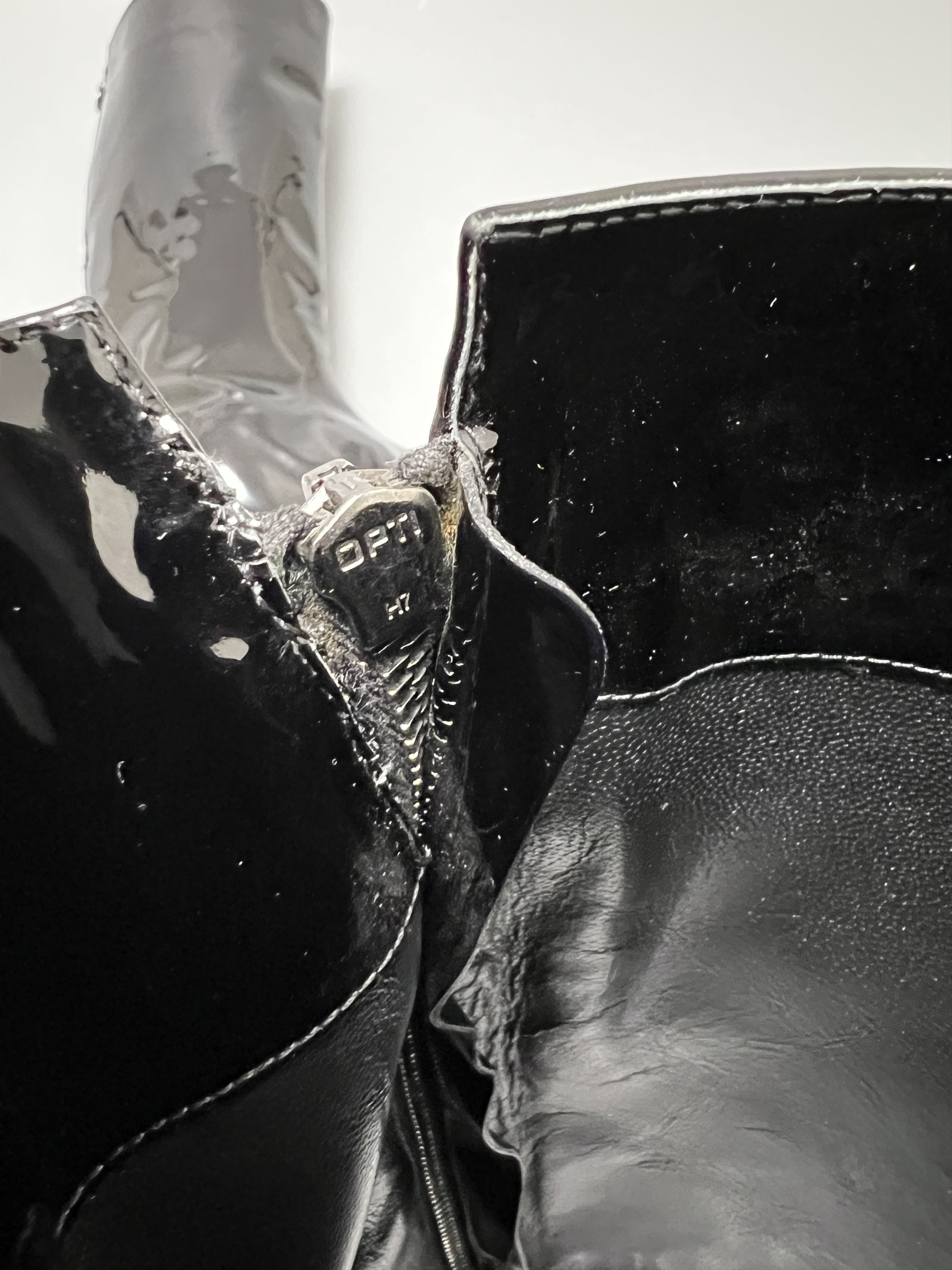 Burberry Burberry Shiny Patent Leather Black Boots Flat Knee Length Size US 8 / IT 38 - 15 Thumbnail