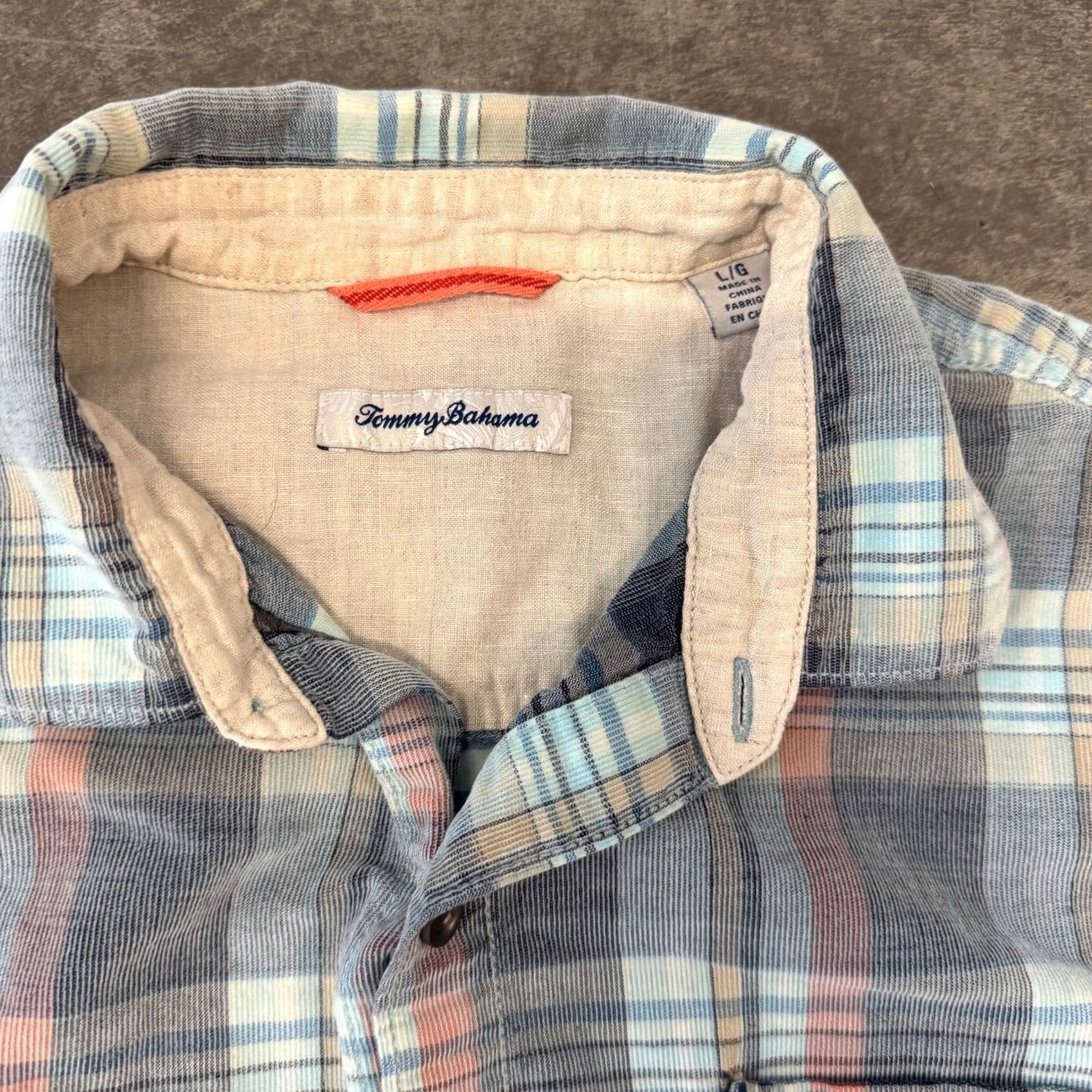 Vintage VINTAGE Tommy Bahama Soft Muted Plaid Blue Red Longsleeve Flannel L Shirt Women M Blue Red Plaid 90s Size M / US 6-8 / IT 42-44 - 3 Thumbnail