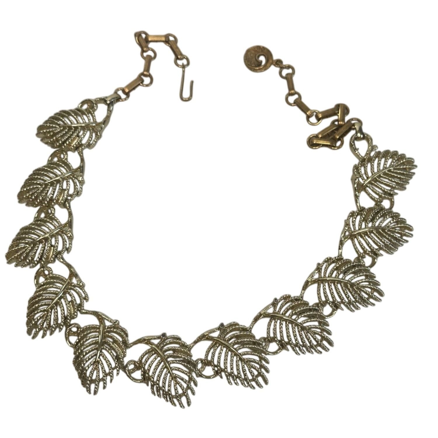 Other Vintage Women's Beautiful Gold Tone LISNER Leaf Necklace Size ONE SIZE - 3 Thumbnail
