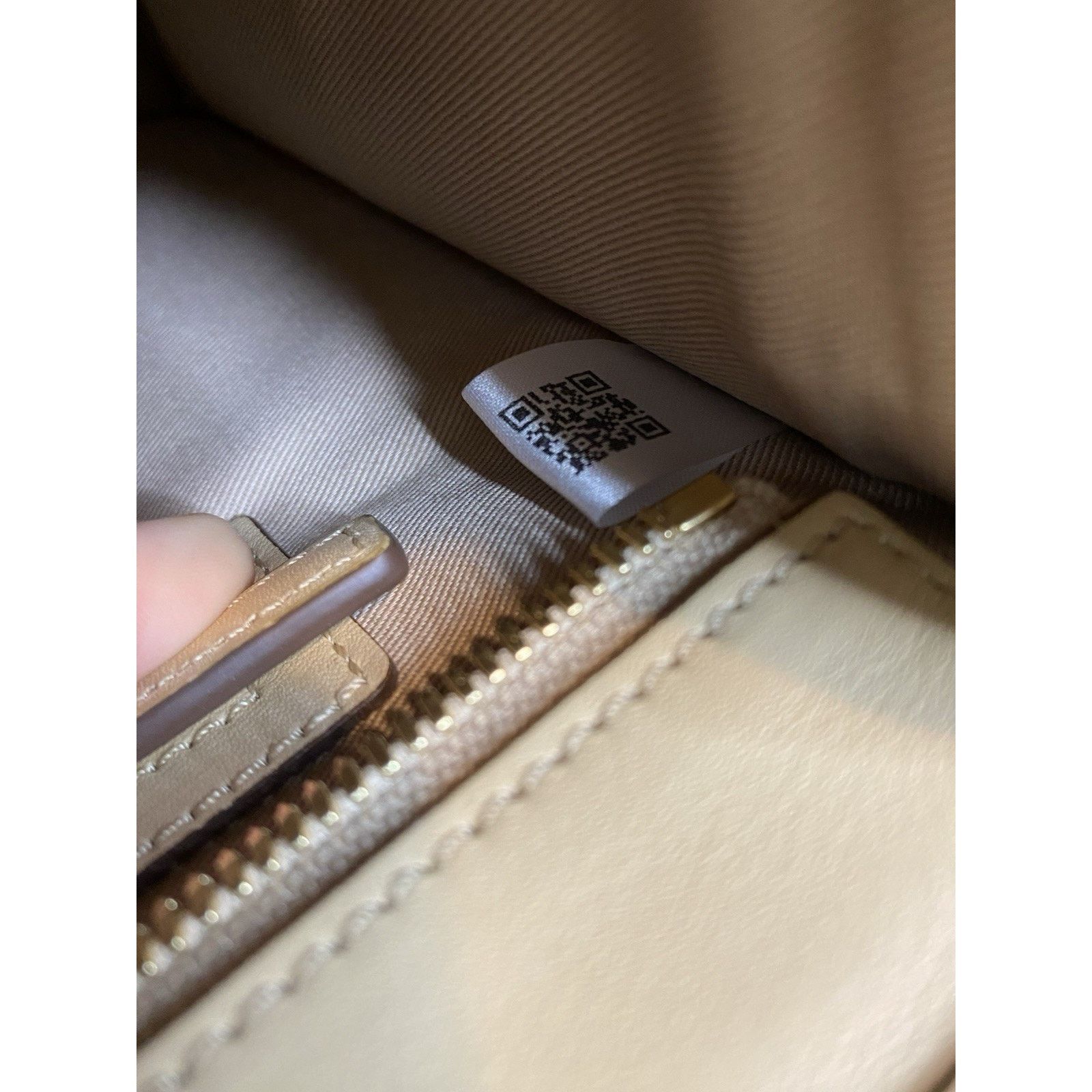 MCM MCM Crossbody Bag | New/Pass as new | Comes With Receipt ! Size ONE SIZE - 14 Thumbnail