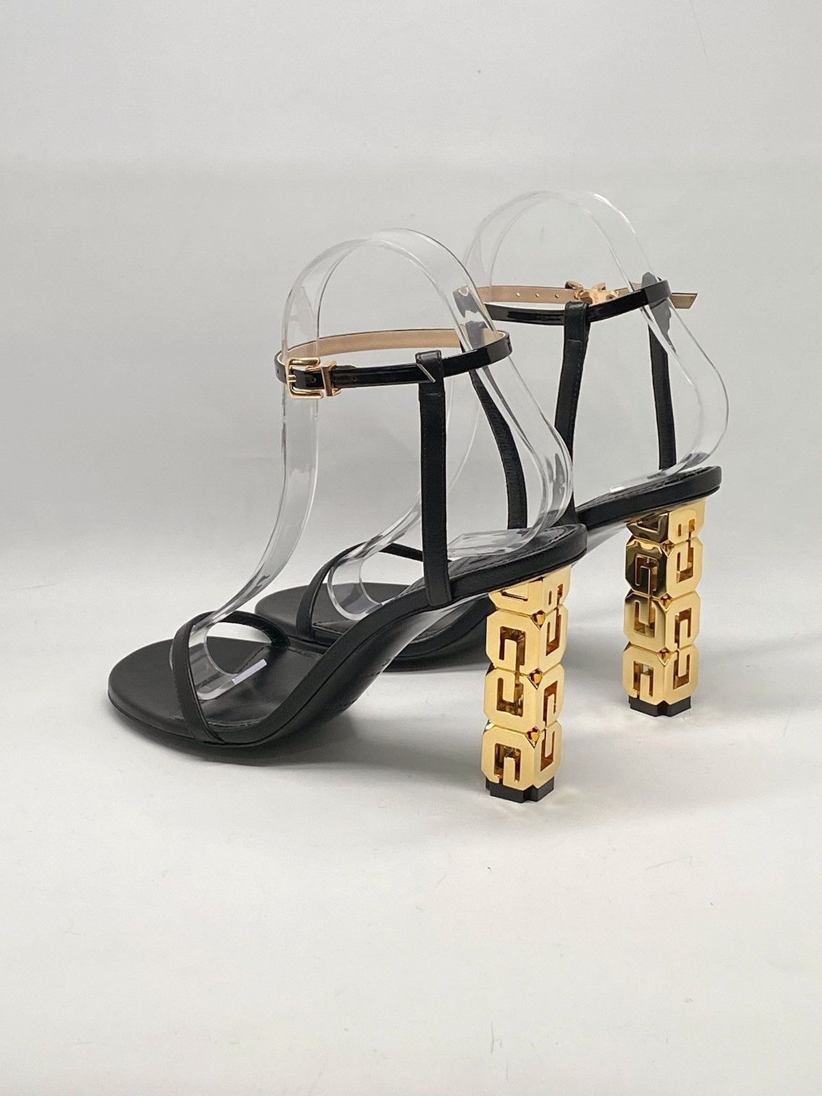 Givenchy Givenchy G Cube Sculptural Heel Leather Sandals size 37 Size US 7 / IT 37 - 8 Thumbnail