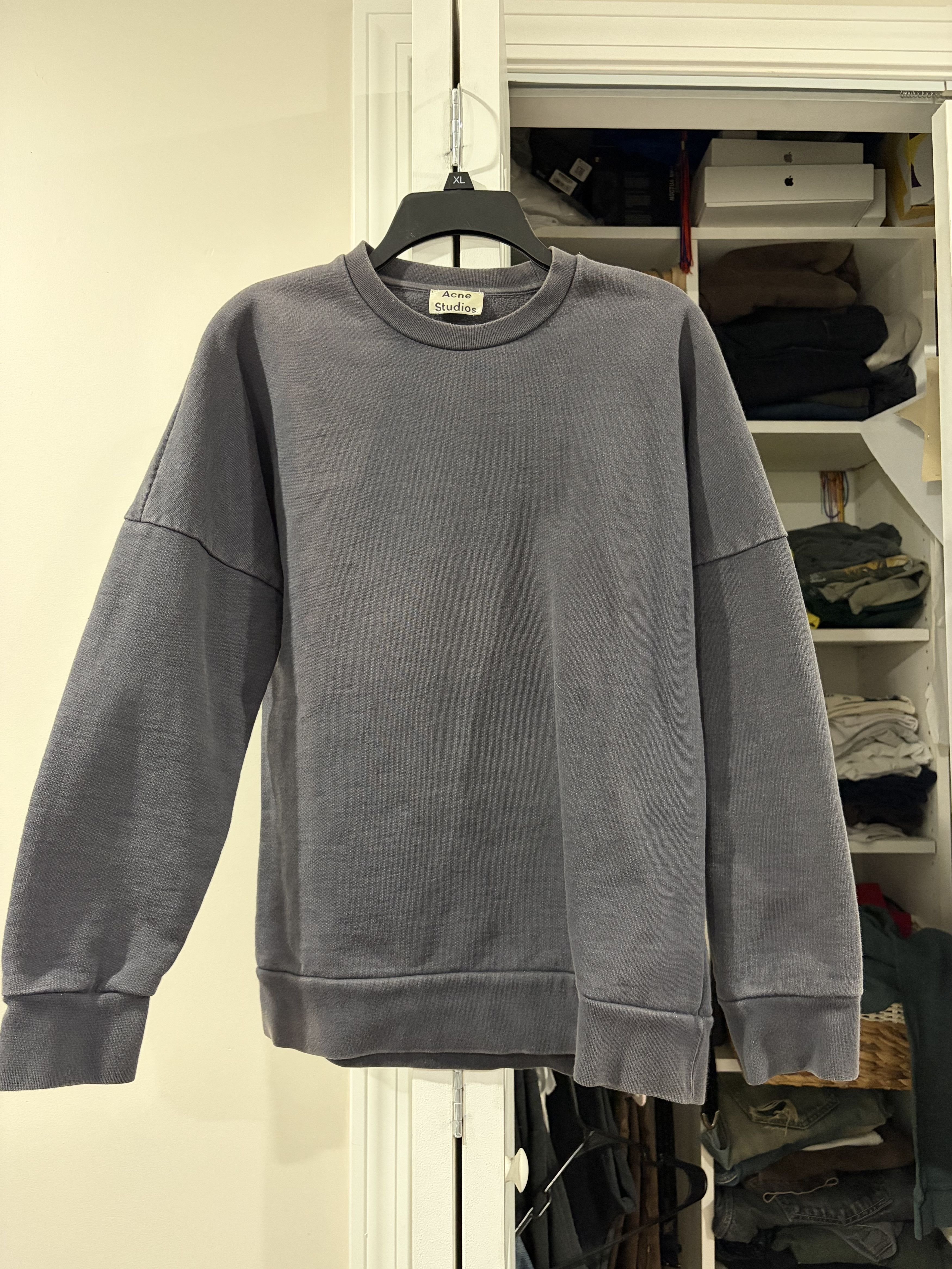 Acne Studios Acne Studiis font paw16 Sweatshirt Jumper Size US S / EU 44-46 / 1 - 1 Thumbnail