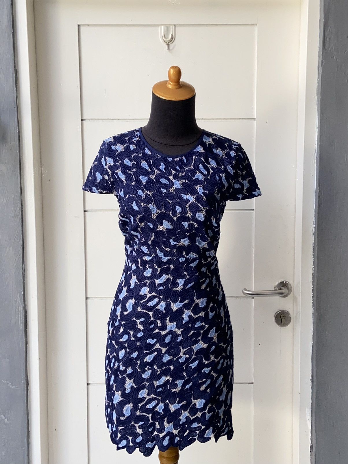 Sandro SANDRO Paris Midi Dress Size XS / US 0-2 / IT 36-38 - 7 Thumbnail