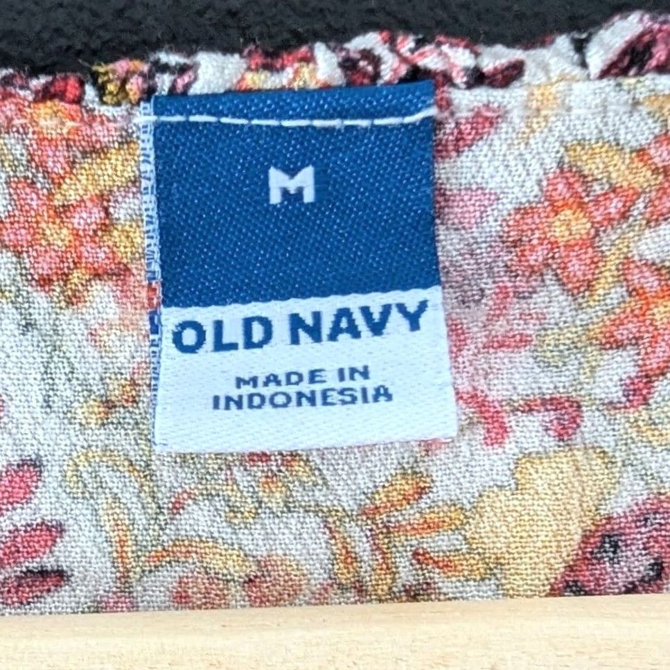 Old Navy Old Navy Floral Ruffle Peplum Blouse Smocked Waist Flutter Sleeve Multicolor M Shirt Women Adult M Multicolor Floral Blouse Spring Summer Size M / US 6-8 / IT 42-44 - 4 Thumbnail
