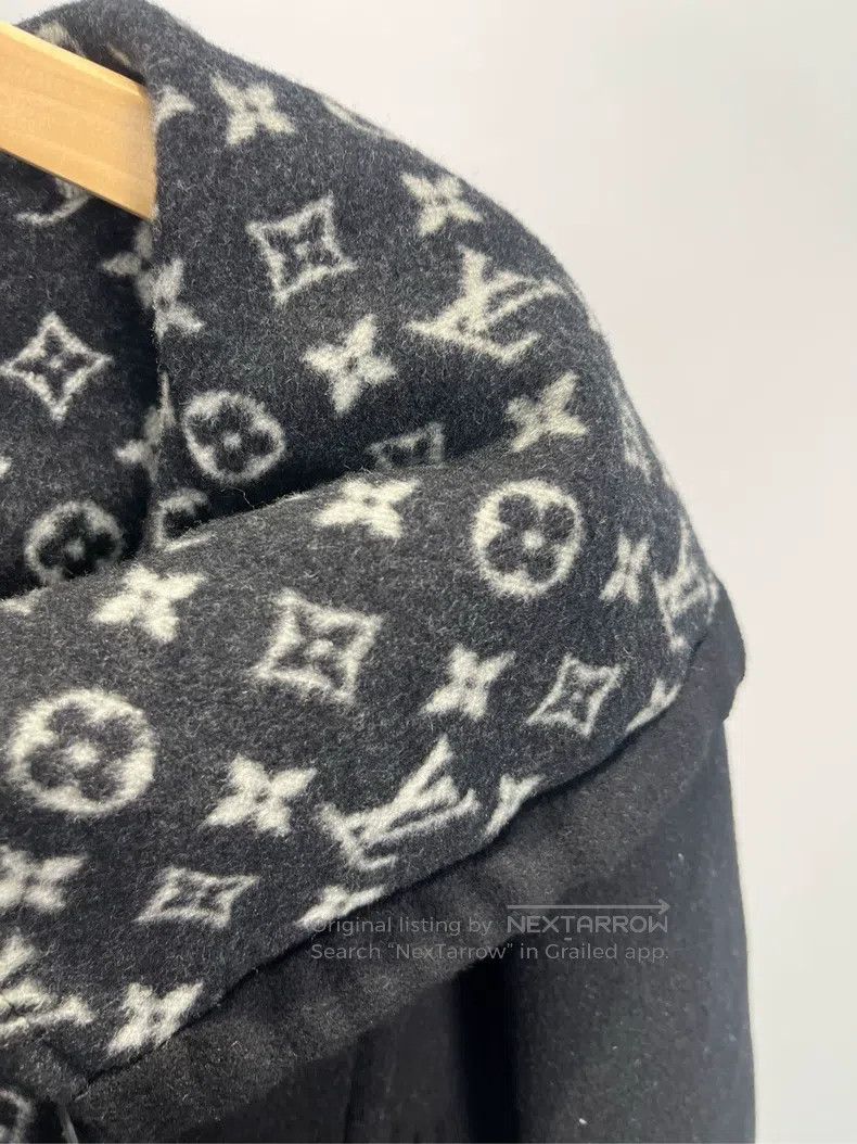 Louis Vuitton Louis Vuitton Black full logo wool coat Size XXS / US 00 / IT 34 - 3 Thumbnail