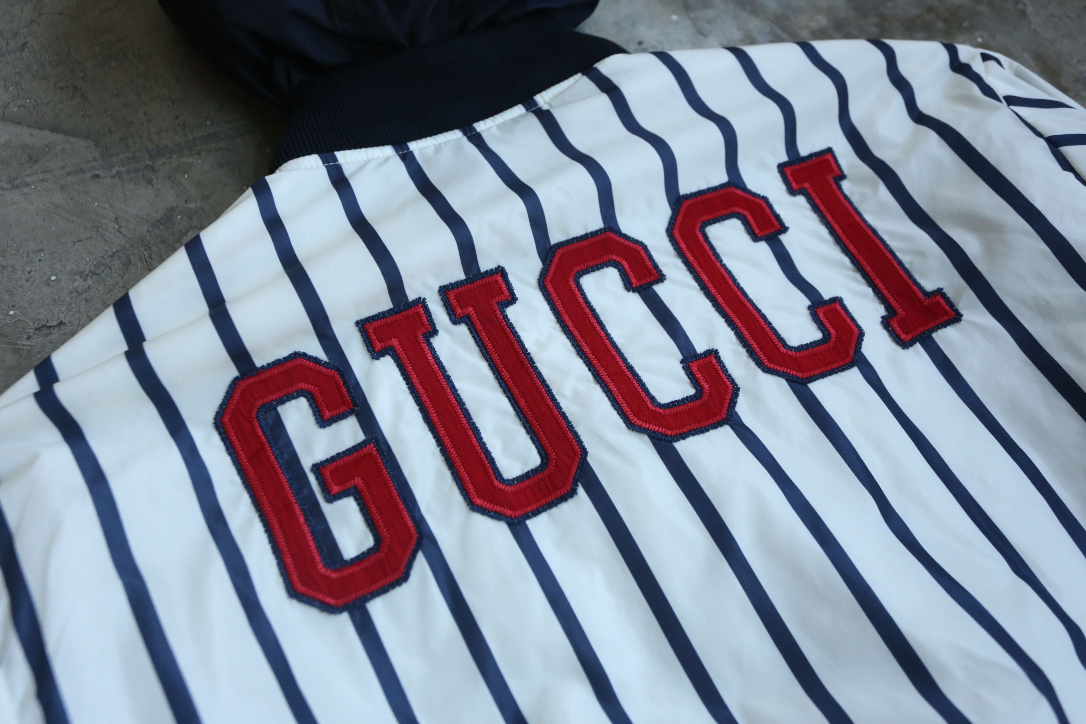 Gucci × New York Yankees Gucci - NY Yankees - F/W 18 - Striped Bomber Size US S / EU 44-46 / 1 - 3 Thumbnail