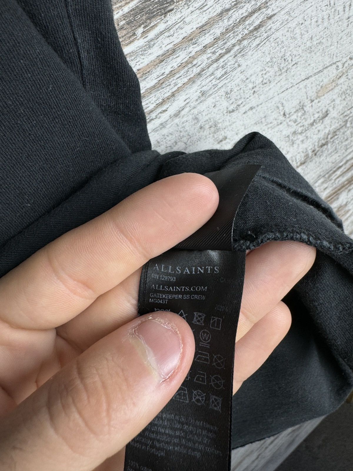 Allsaints Mens Vintage AllSaints Gatekeeper ss crew T-Shirt tee art Size US M / EU 48-50 / 2 - 10 Thumbnail