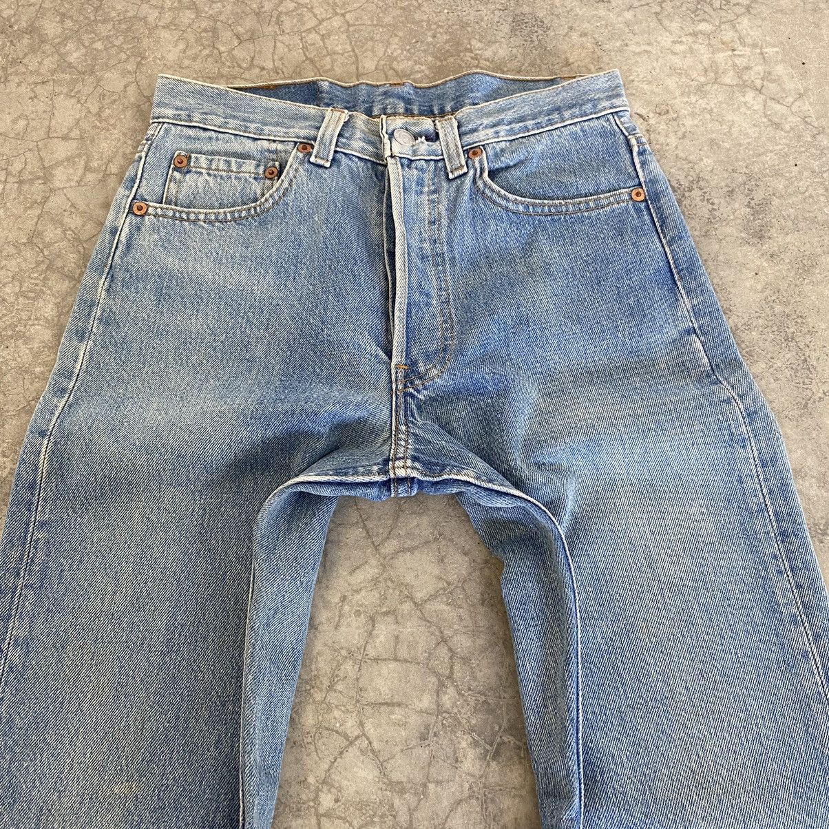 Levi's Vintage Late 80’s Levis 501 Faded Blue Denim Jeans Size US 28 / EU 44 - 12 Thumbnail