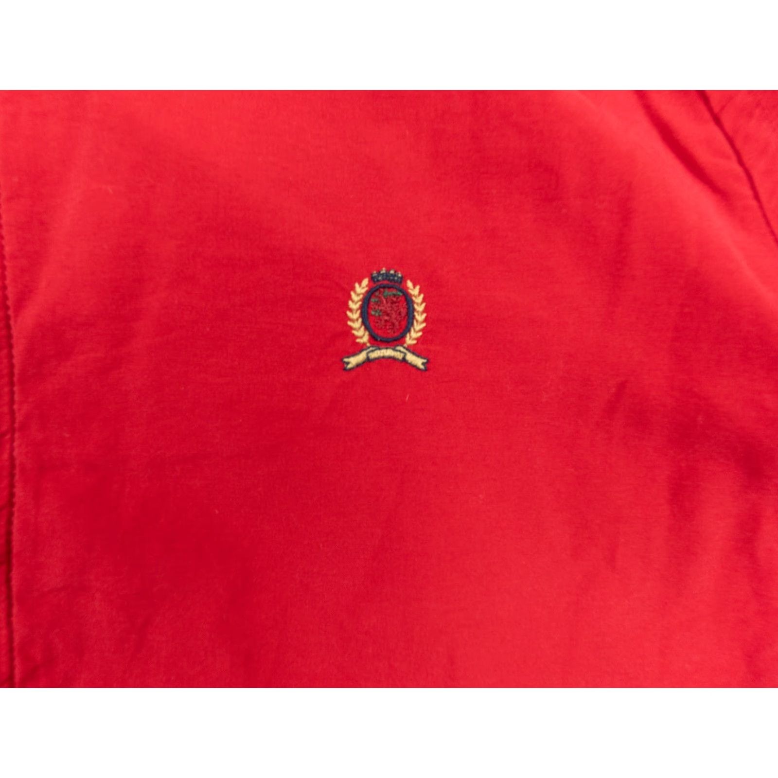 Tommy Hilfiger VINTAGE Tommy Hilfiger Jacket Adult Large Red Full Zip Bomber Outdoor Preppy Mens Size US L / EU 52-54 / 3 - 3 Thumbnail