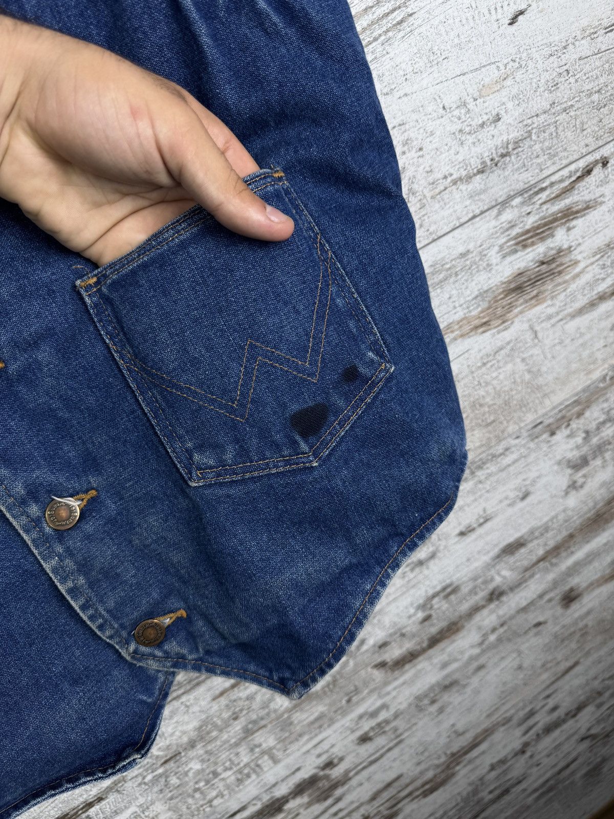 Wrangler Mens Vintage Wrangler Denim vest jeans Made in USA rare y2k Size US L / EU 52-54 / 3 - 8 Thumbnail