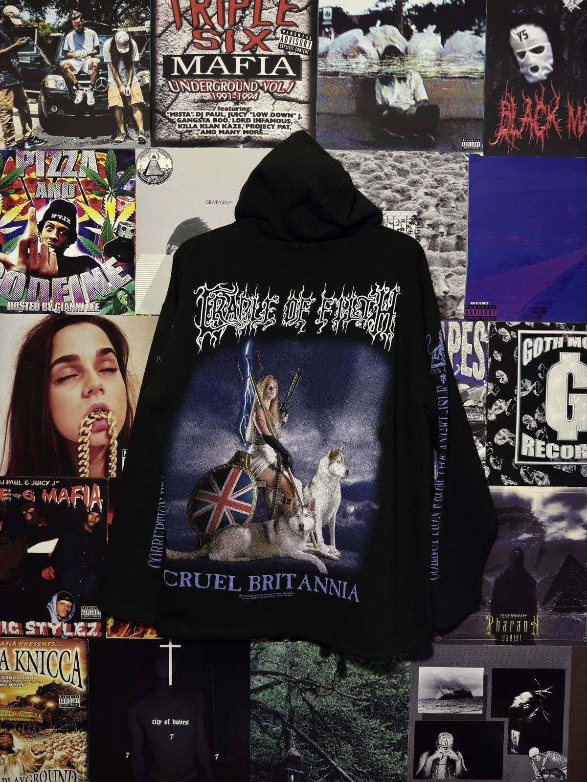 Vintage Cradle of Filth “Cruel Britannia” Hoodie