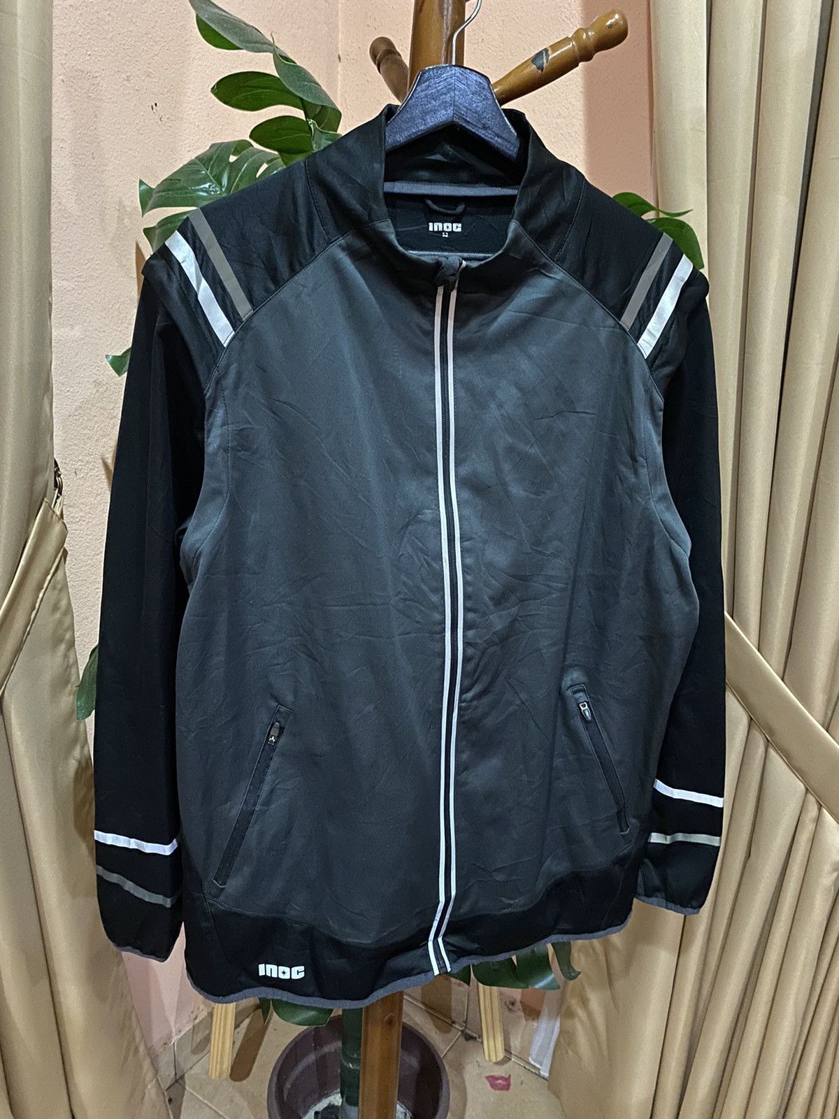 Other INOC Reflective Running Jacket Lightweight Modern Activewear Size US L / EU 52-54 / 3 - 5 Thumbnail