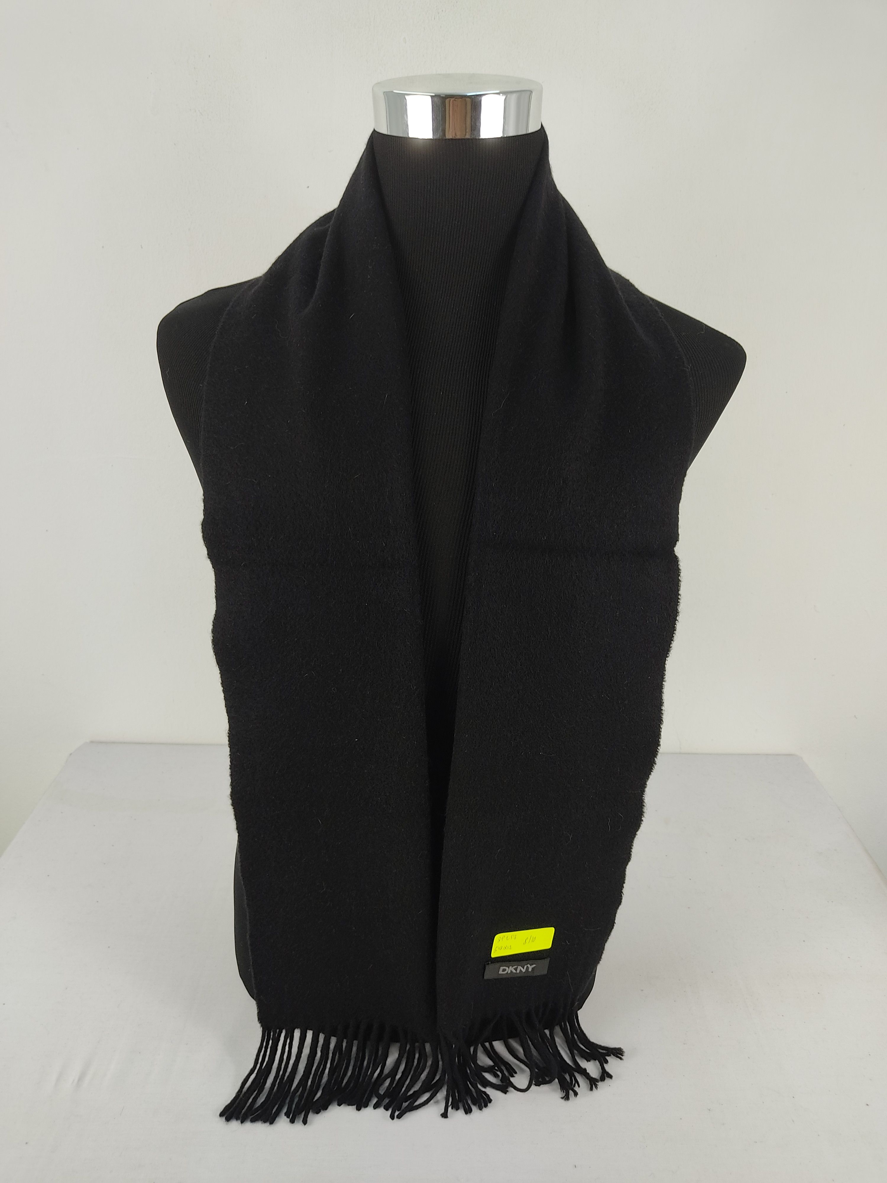 DKNY DKNY Plain Scarf / Muffler / Neckwear Size ONE SIZE - 1 Thumbnail
