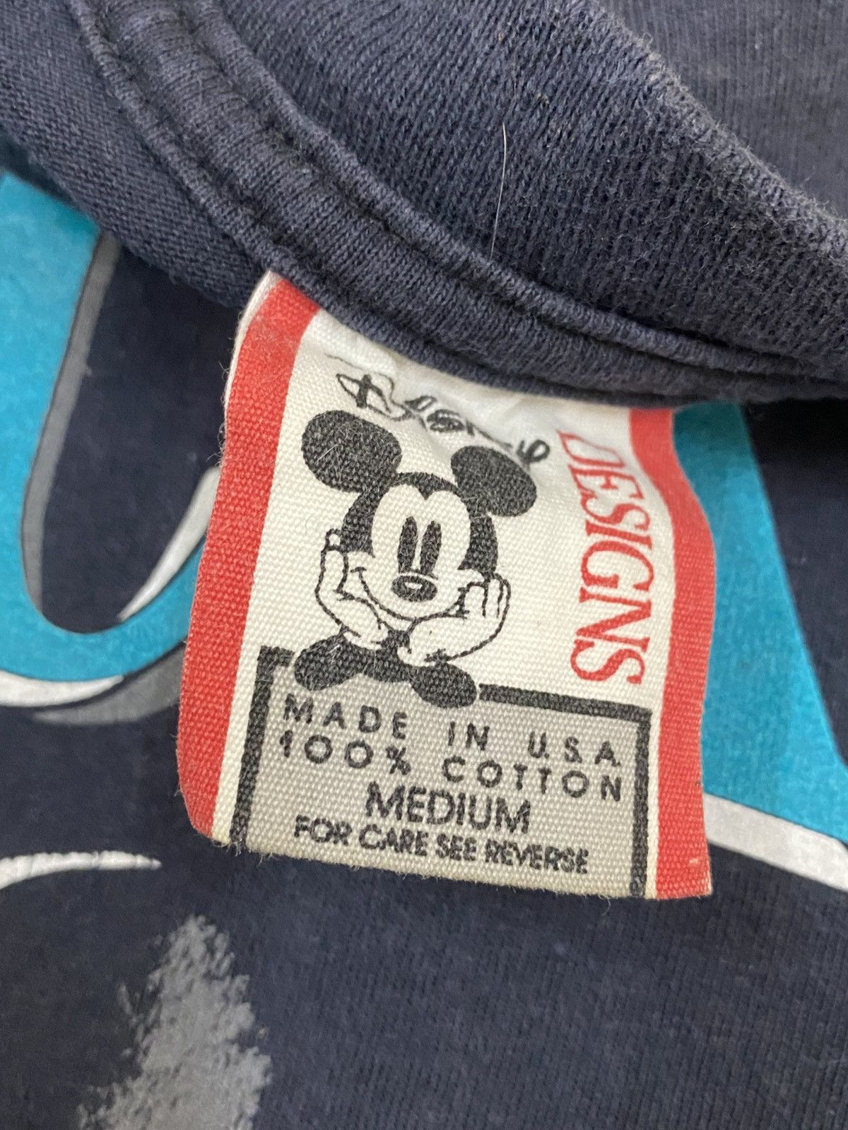 Disney × Mickey Mouse × Vintage Vintage Disney Mickey Mouse T-Shirt - Made in USA (Size M) Size US M / EU 48-50 / 2 - 6 Thumbnail