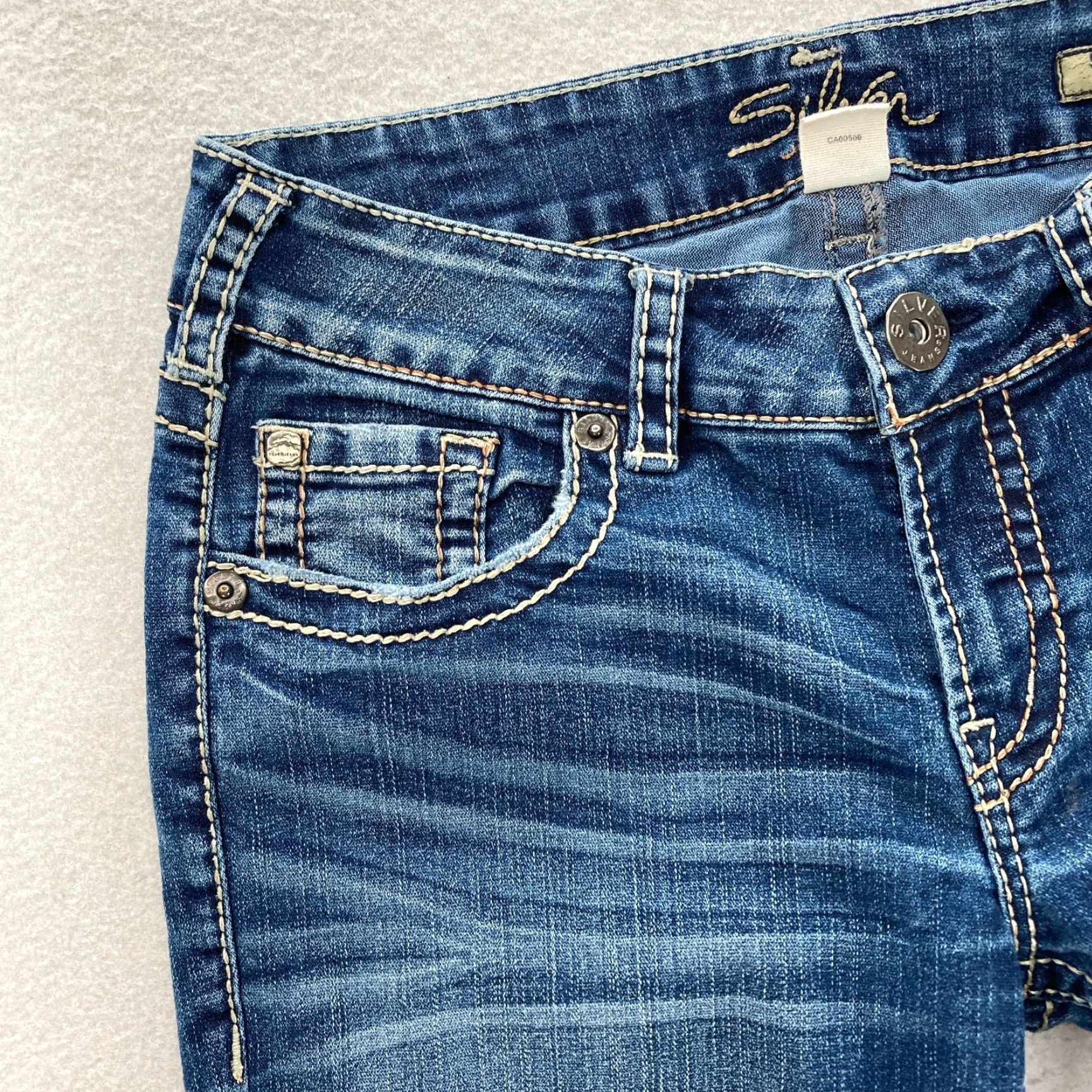 Silver Jeans Co. Silver Jeans Suki Capri Women's 29 Dark Wash Blue Stretch Denim Grunge Cowgirl Jeans Size 29" - 3 Thumbnail