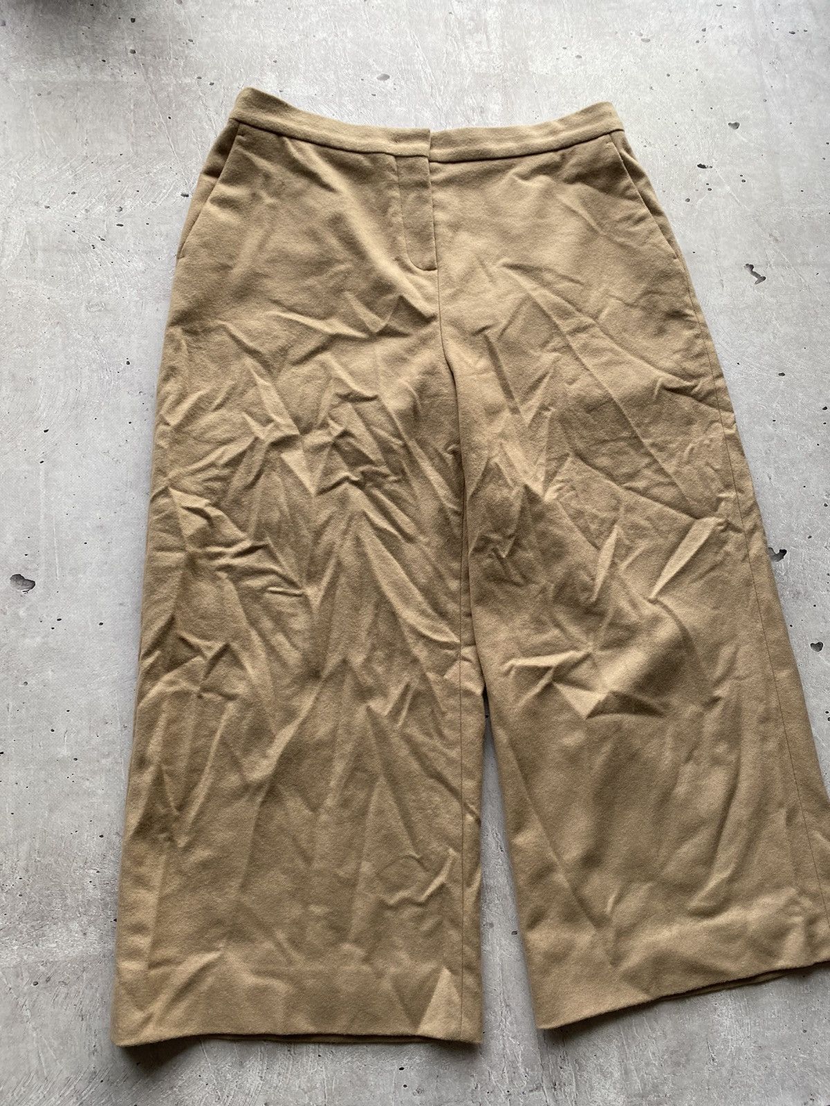 Max Mara Rare Max Mara Studio 100% Pure New Wool Cropped Sweatpants Size 36" / US 14 / IT 50 - 2 Thumbnail