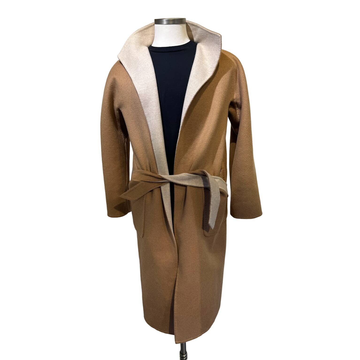 Image of Max Mara Women's Camel Reversible Coat in Beige (Size XL)