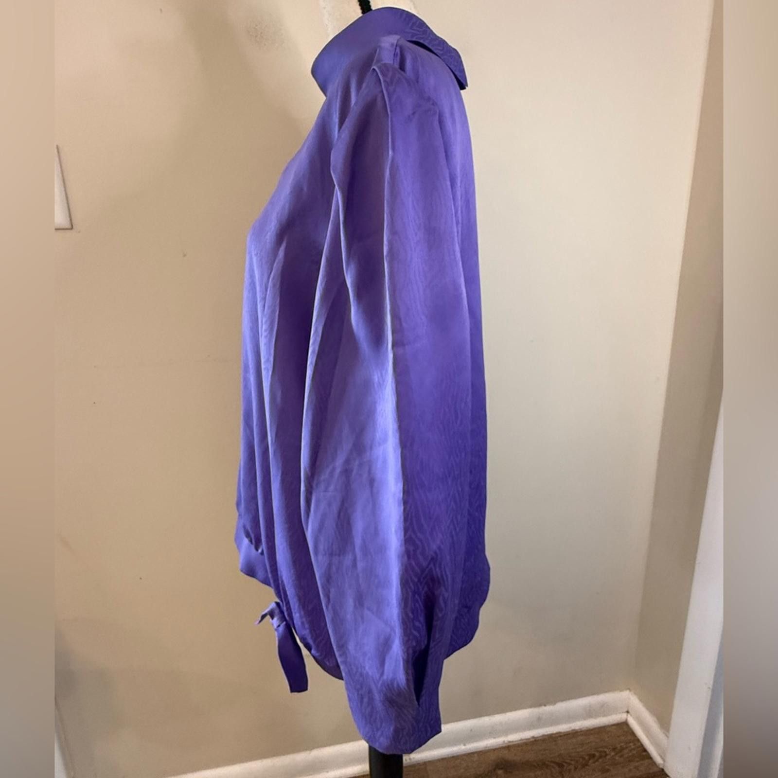 Other Purple dressy top subtle swirled pattern coquette bow SZ 1X Size XL / US 12-14 / IT 48-50 - 3 Thumbnail