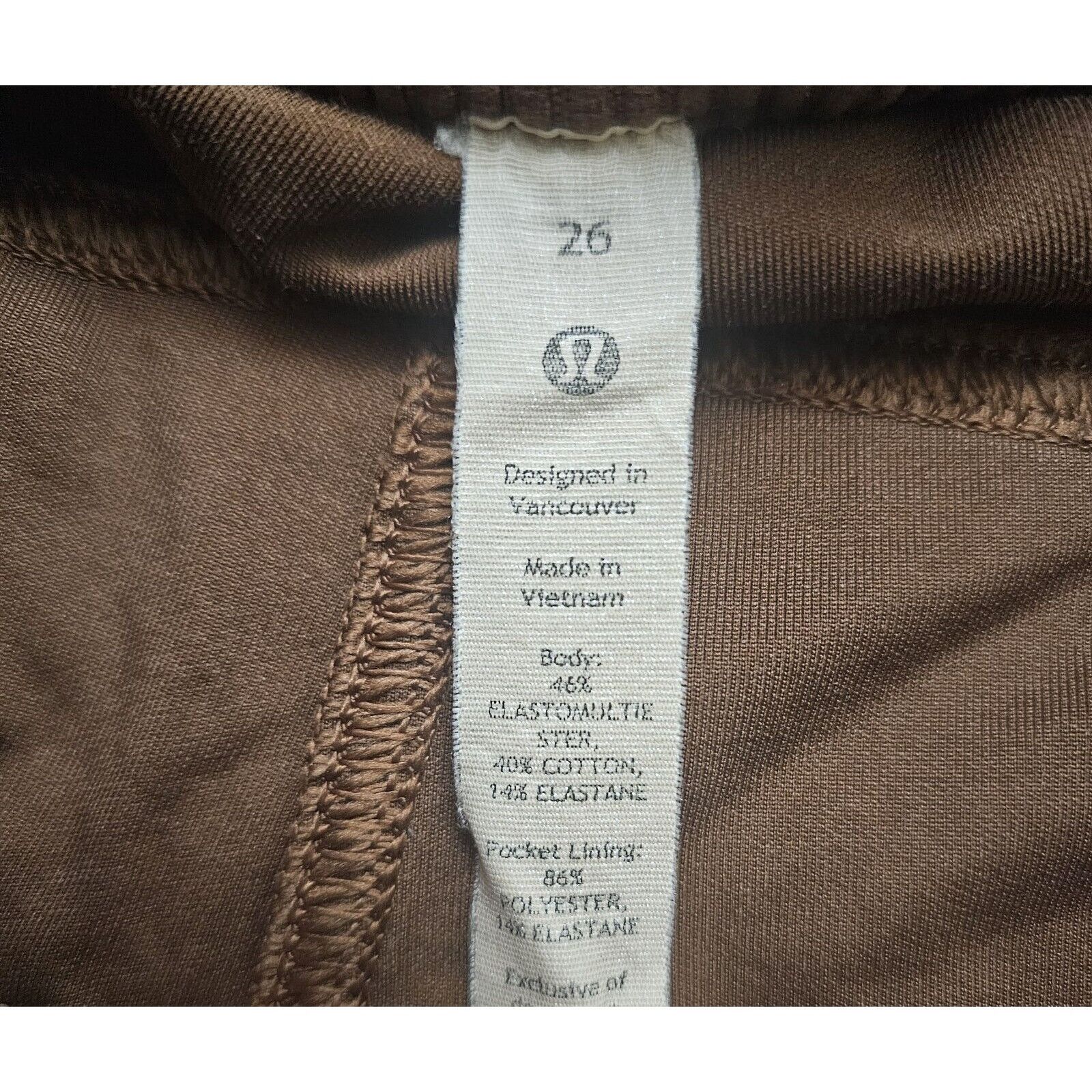 Lululemon Lululemon Light Utilitech Cargo Pocket High Rise Pants Brown Size 26" / US 2 / IT 38 - 6 Thumbnail