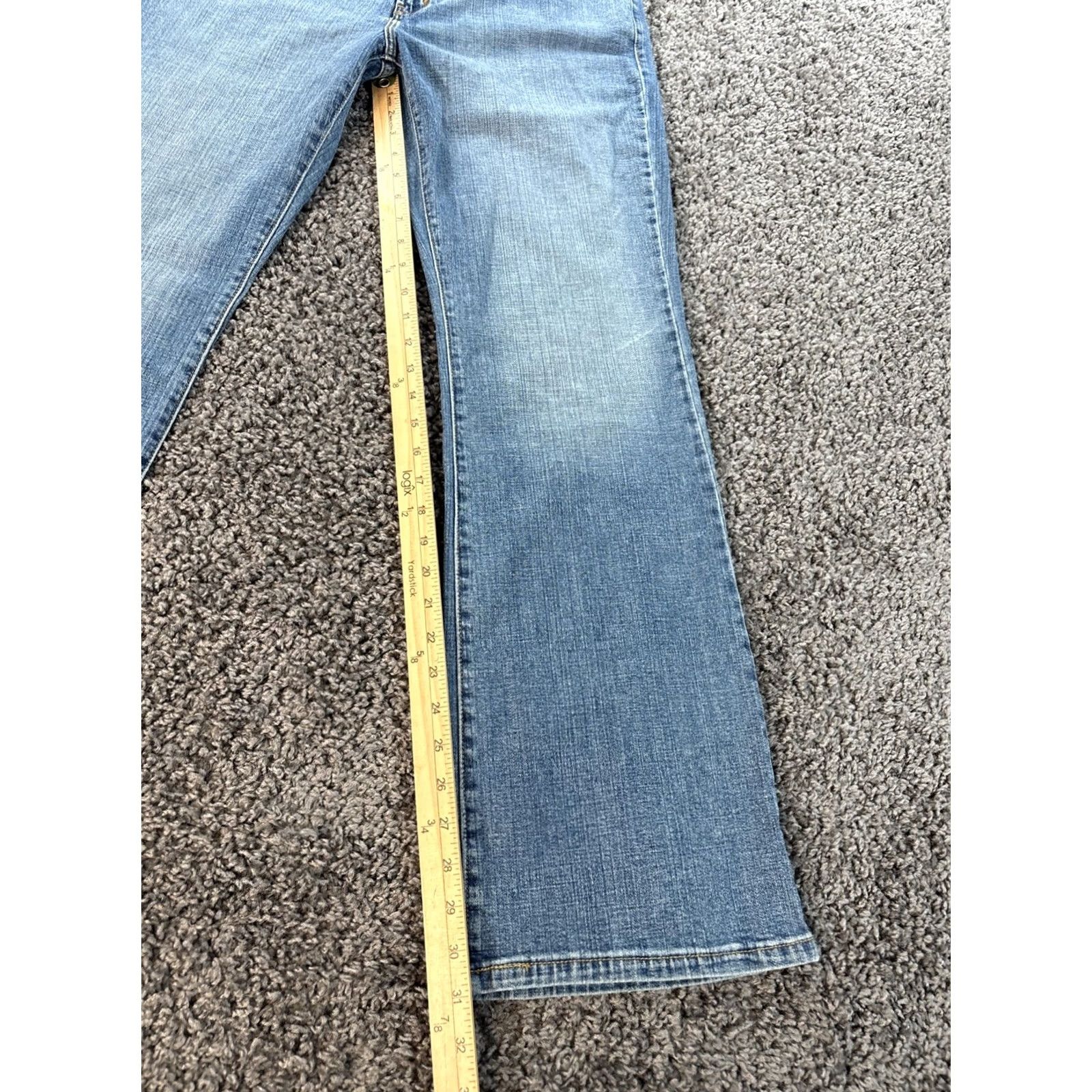 Levi's VINTAGE Levi’s 545 Low Rise Stretch Womens Jeans 34x31 Bootcut Light Wash Size 24" / US 00 / IT 34 - 2 Thumbnail