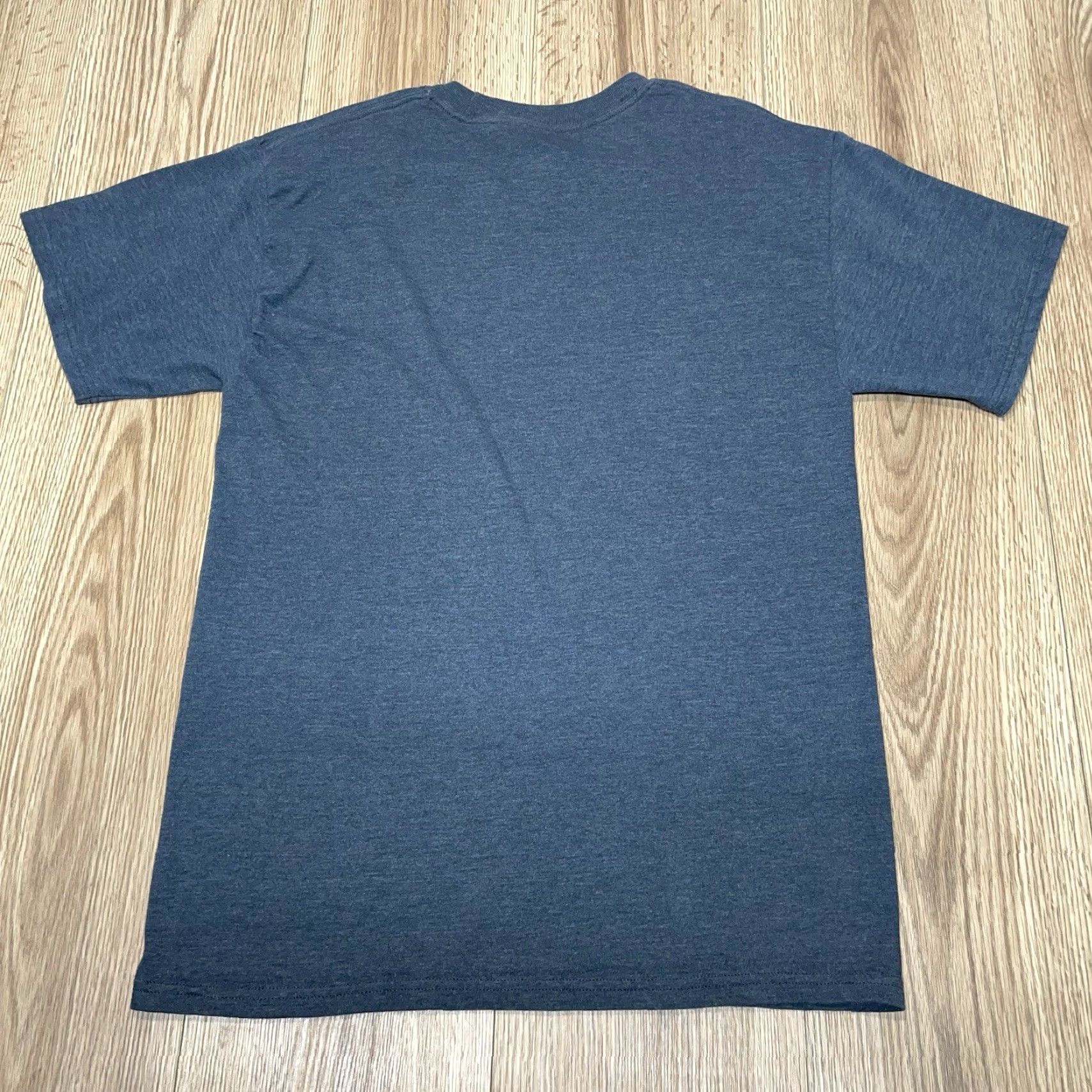 Hanes VINTAGE Hanes T-Shirt Men Medium Gray Cotton Blend Short Sleeve Disneyland “Genius By Birth Grumpy By Choice” Size US M / EU 48-50 / 2 - 8 Thumbnail