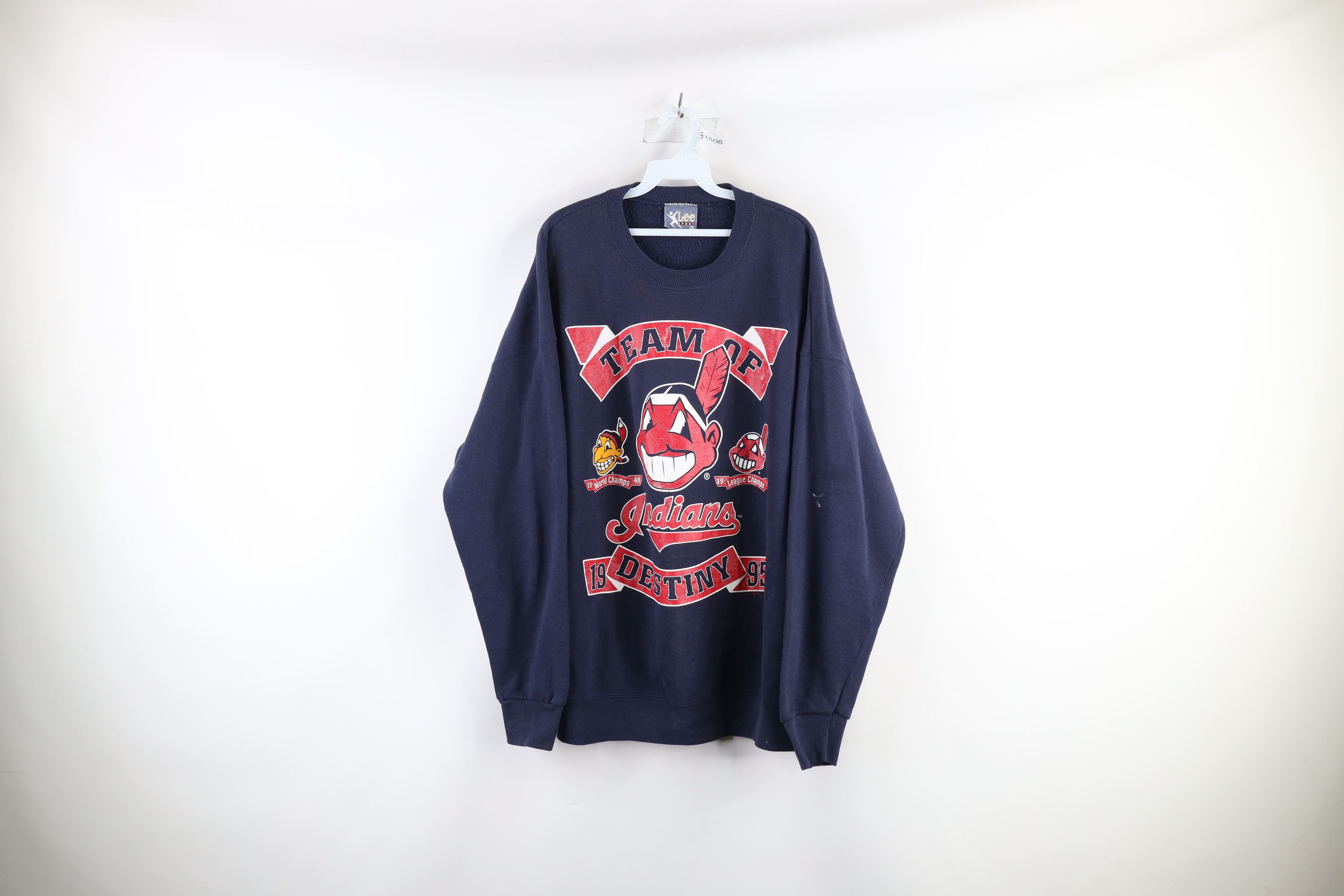 Vintage Vintage 90s Chief Wahoo Cleveland Indians Sweatshirt USA Size US XXL / EU 58 / 5 - 1 Thumbnail