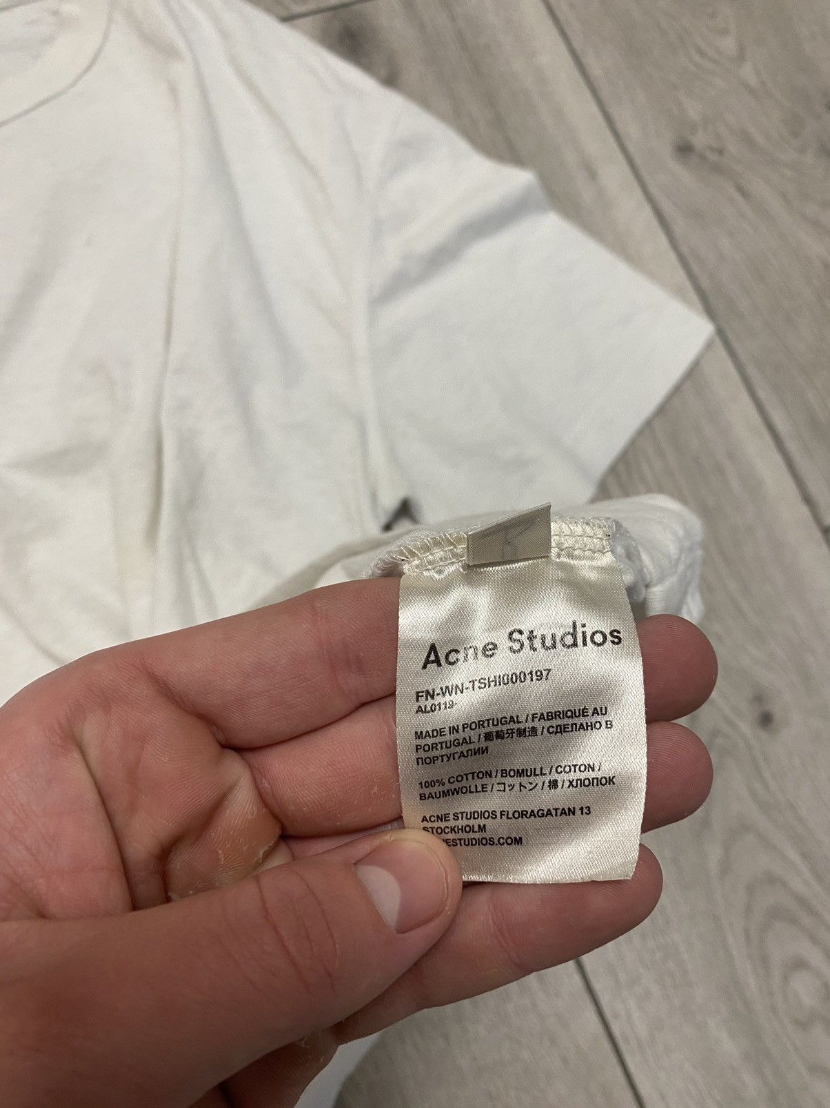 Acne Studios Acne Studios Big Logo fur T-Shirt Size US M / EU 48-50 / 2 - 8 Thumbnail