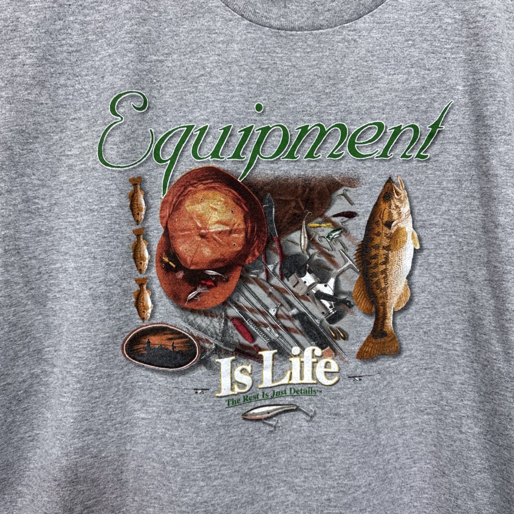 Delta VINTAGE Delta T-Shirt Shirt Men XL Gray Graphic Print Fisherman 2000s Summer Spring Fall Classic Novelty Size US XL / EU 56 / 4 - 2 Thumbnail