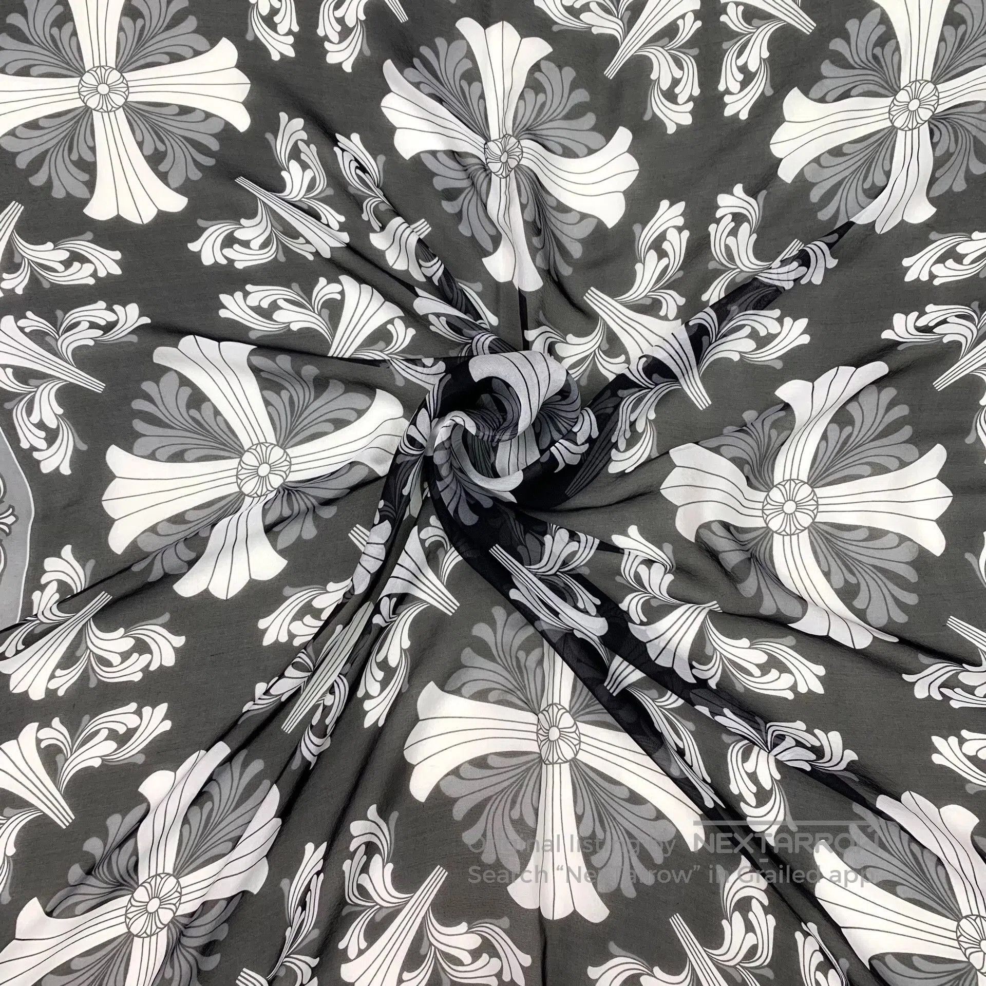 Chrome Hearts Chrome Hearts Gray Cross Print Silk Scarf. Size ONE SIZE - 8 Thumbnail
