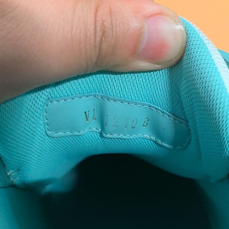 Louis Vuitton Louis Vuitton Trainer Low Top Sneakers in Tiffany Green -25 Size US 9.5 / IT 39.5 - 3 Thumbnail