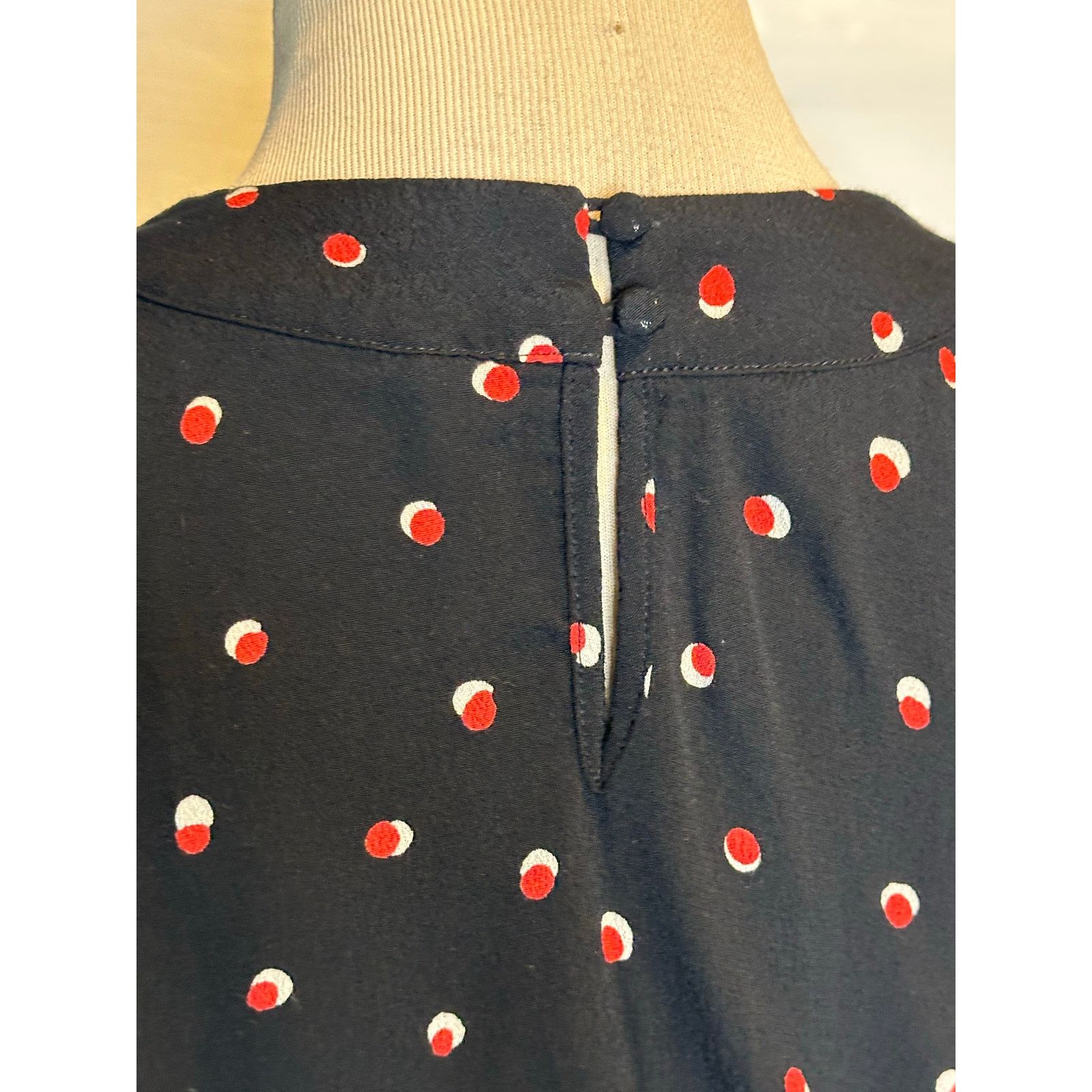 Free People Free People polka dot pleated V neck crop top blouse size XS Size XS / US 0-2 / IT 36-38 - 4 Thumbnail