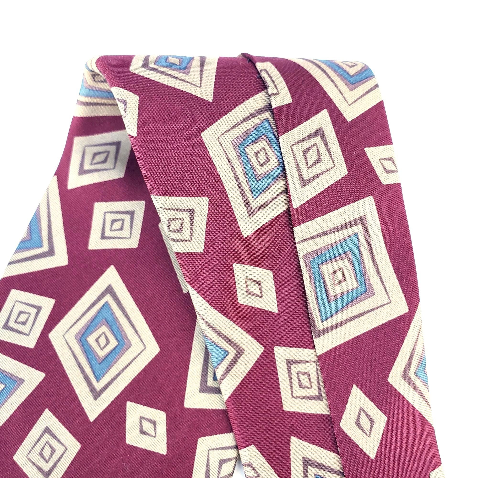 Burberry Burberrys of London Tie Silk Oxblood Abstract Pattern Cravat Size ONE SIZE - 9 Thumbnail