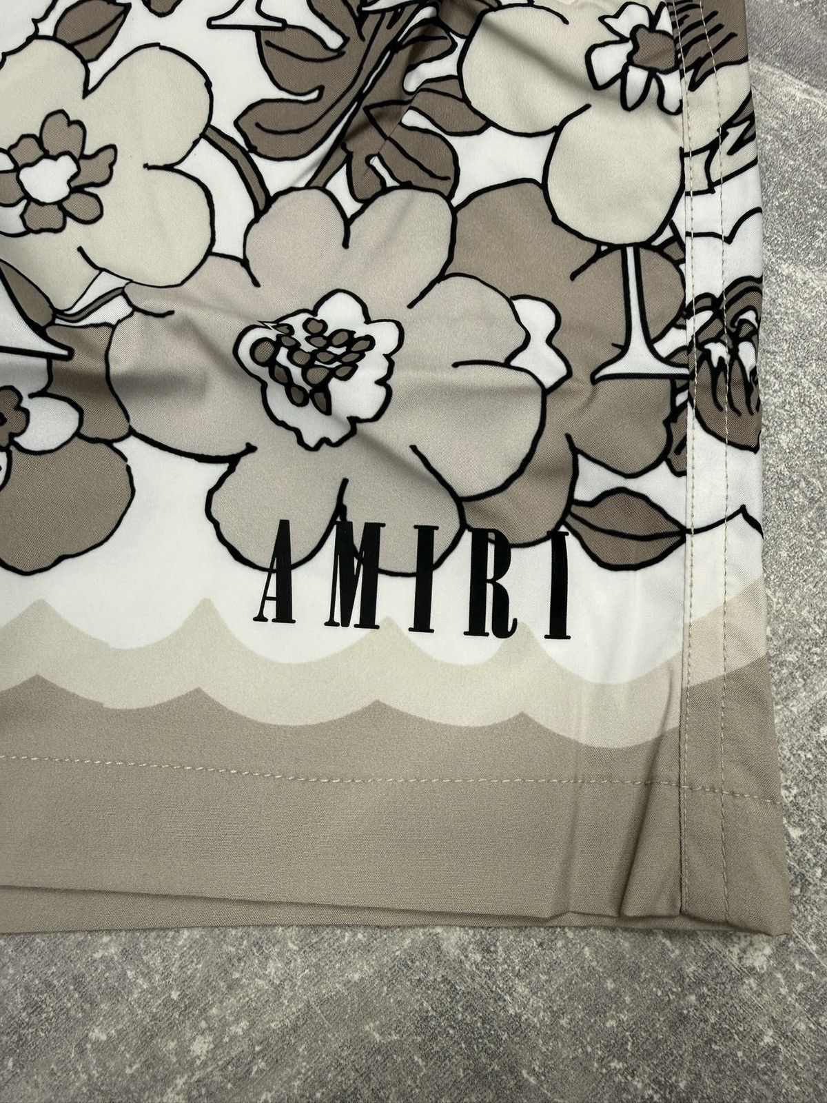 Amiri Amiri Flower Swim Shorts. Size L. BNWT. RRP $525 Size US 34 / EU 50 - 2 Thumbnail