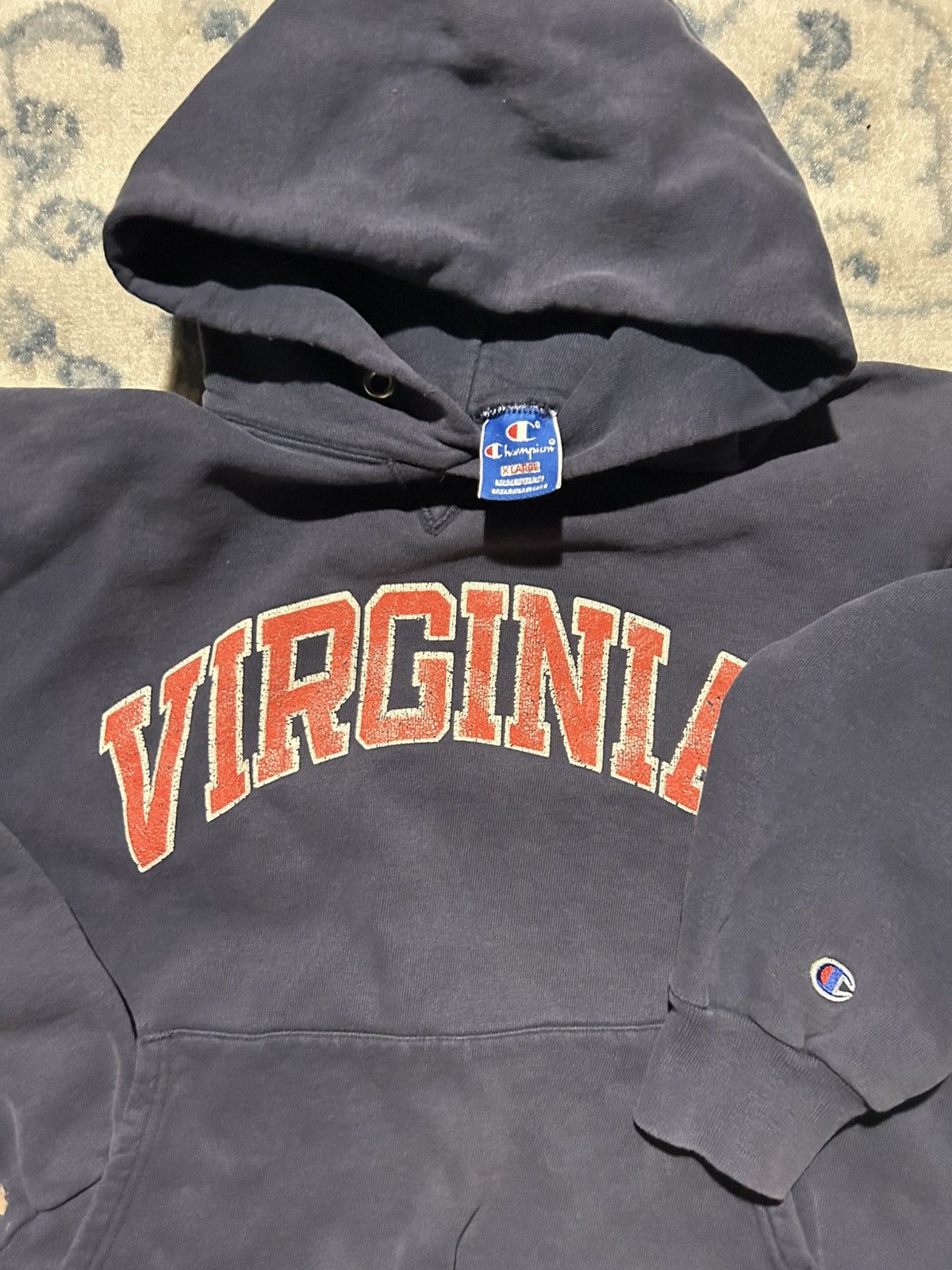 Champion Vintage 90’s Reverse Weave UVA Sweatshirt hoodie mens medium Size US M / EU 48-50 / 2 - 1 Thumbnail